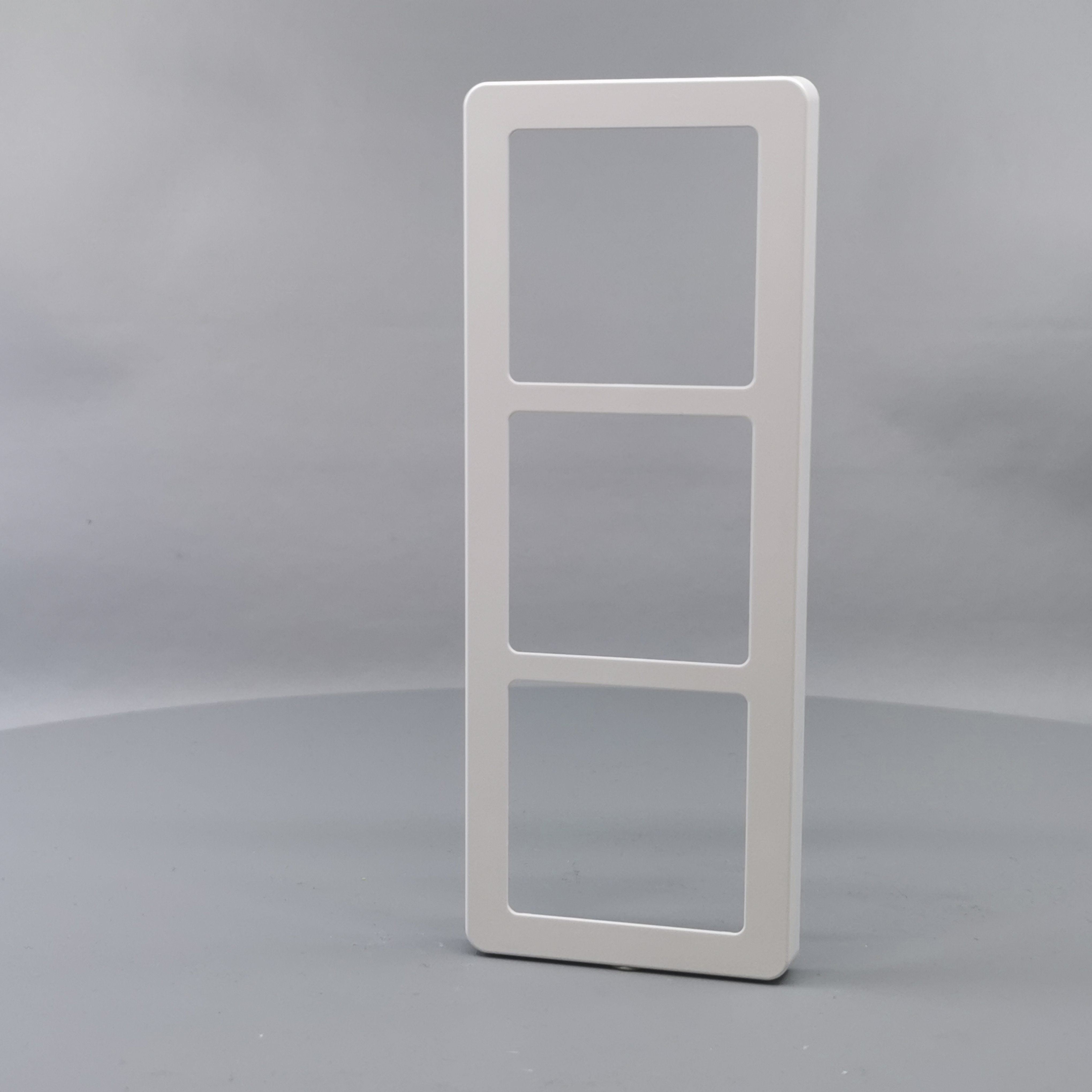 LK Fuga ramme BASE 63 3x1m - hvid