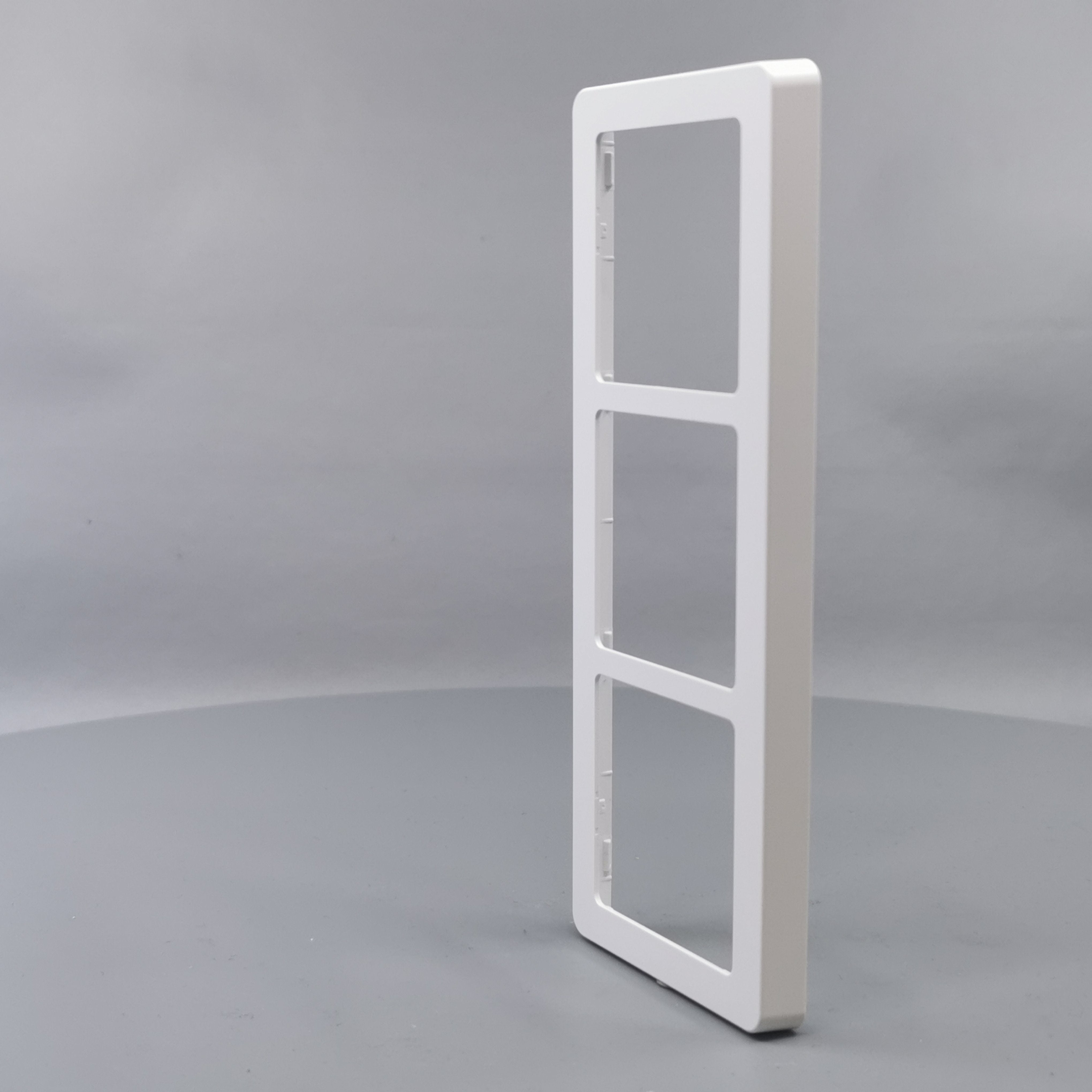 LK Fuga ramme BASE 63 3x1m - hvid