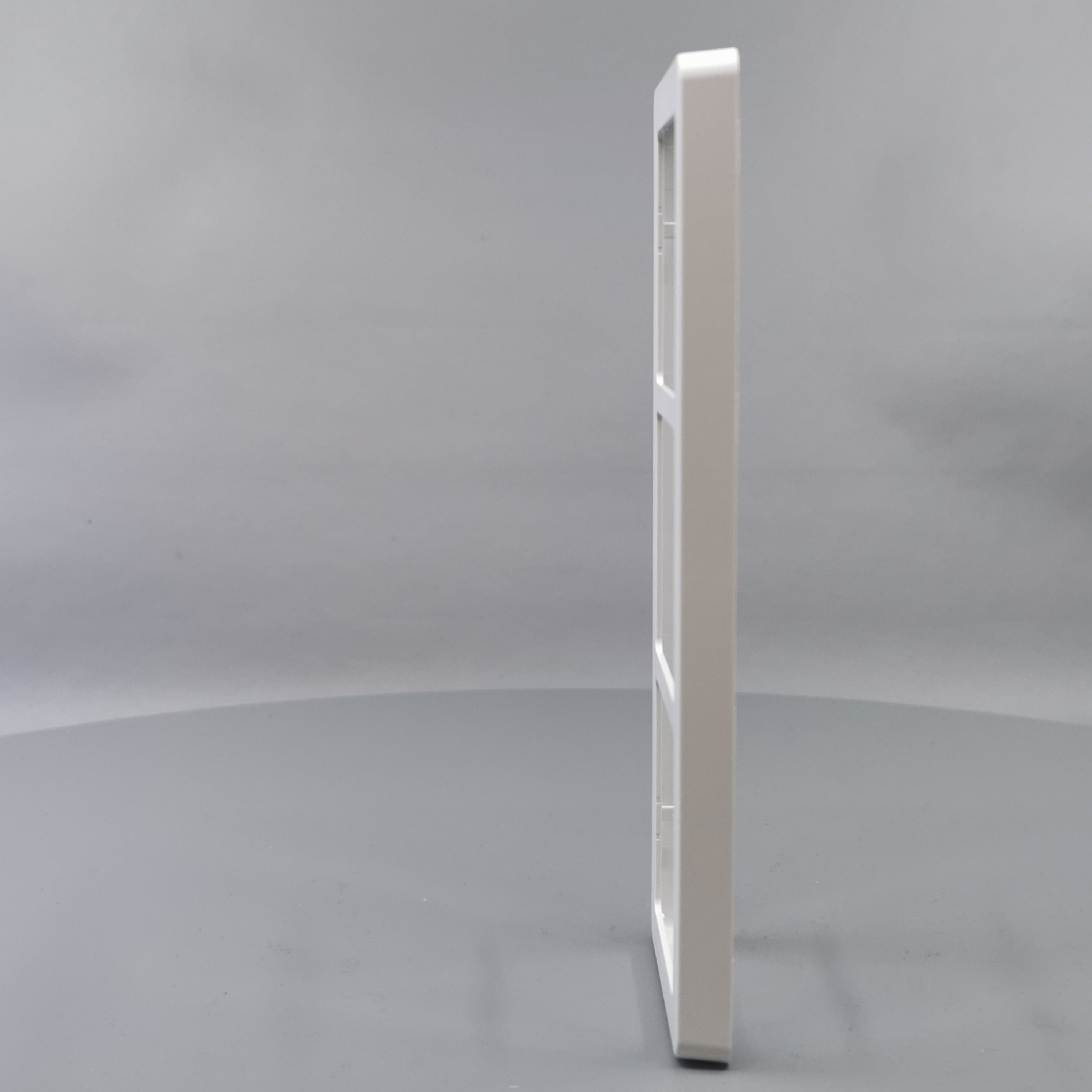 LK Fuga ramme BASE 63 3x1m - hvid