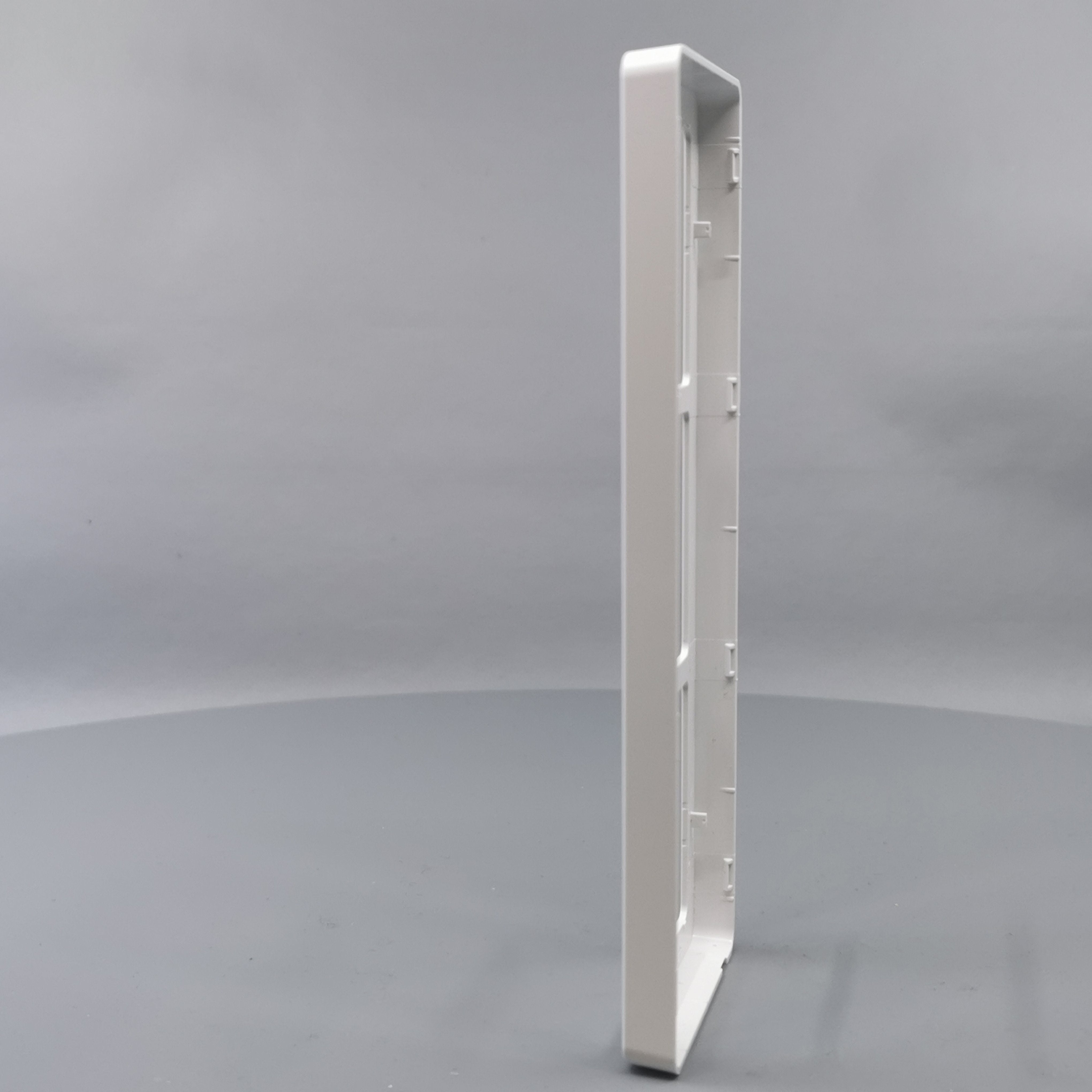 LK Fuga ramme BASE 63 3x1m - hvid