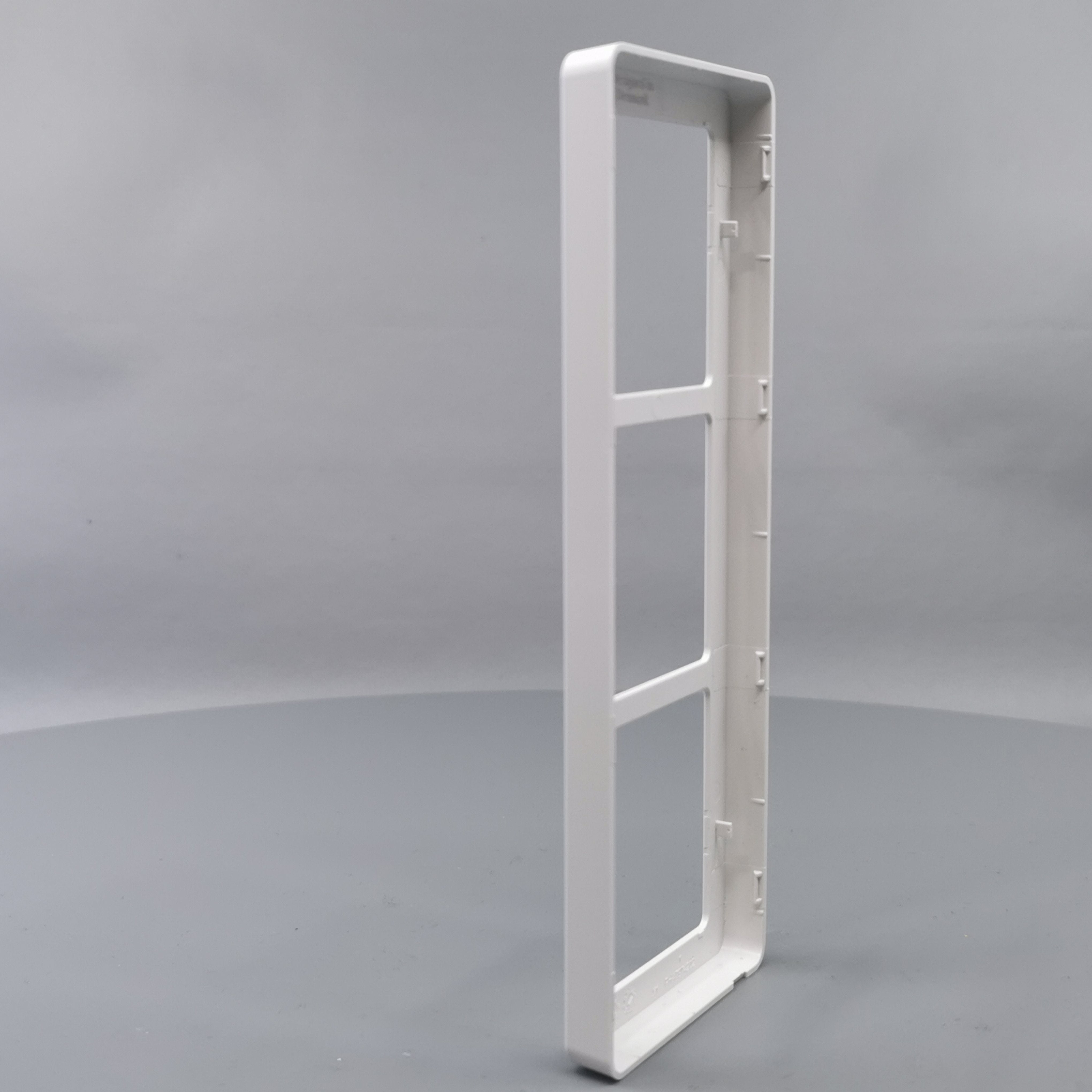 LK Fuga ramme BASE 63 3x1m - hvid