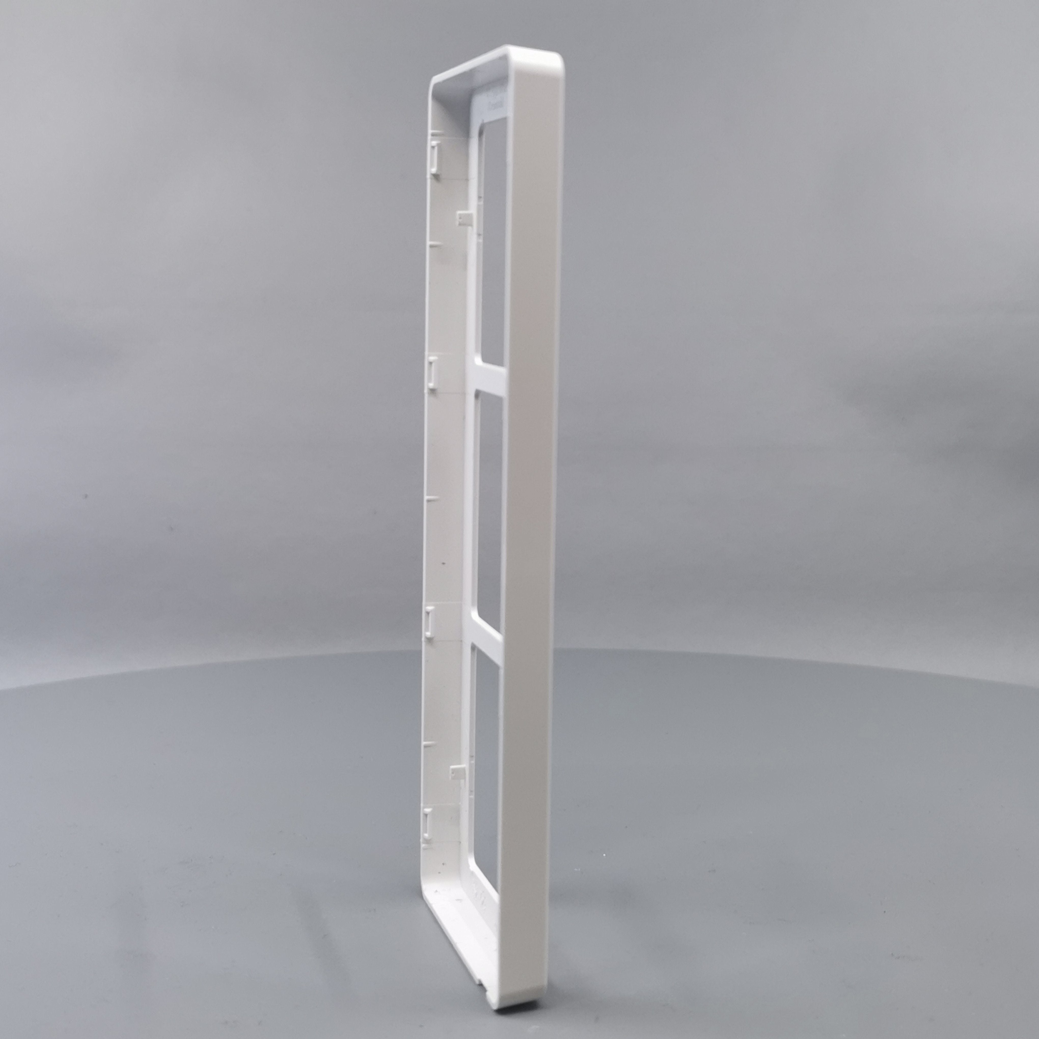 LK Fuga ramme BASE 63 3x1m - hvid