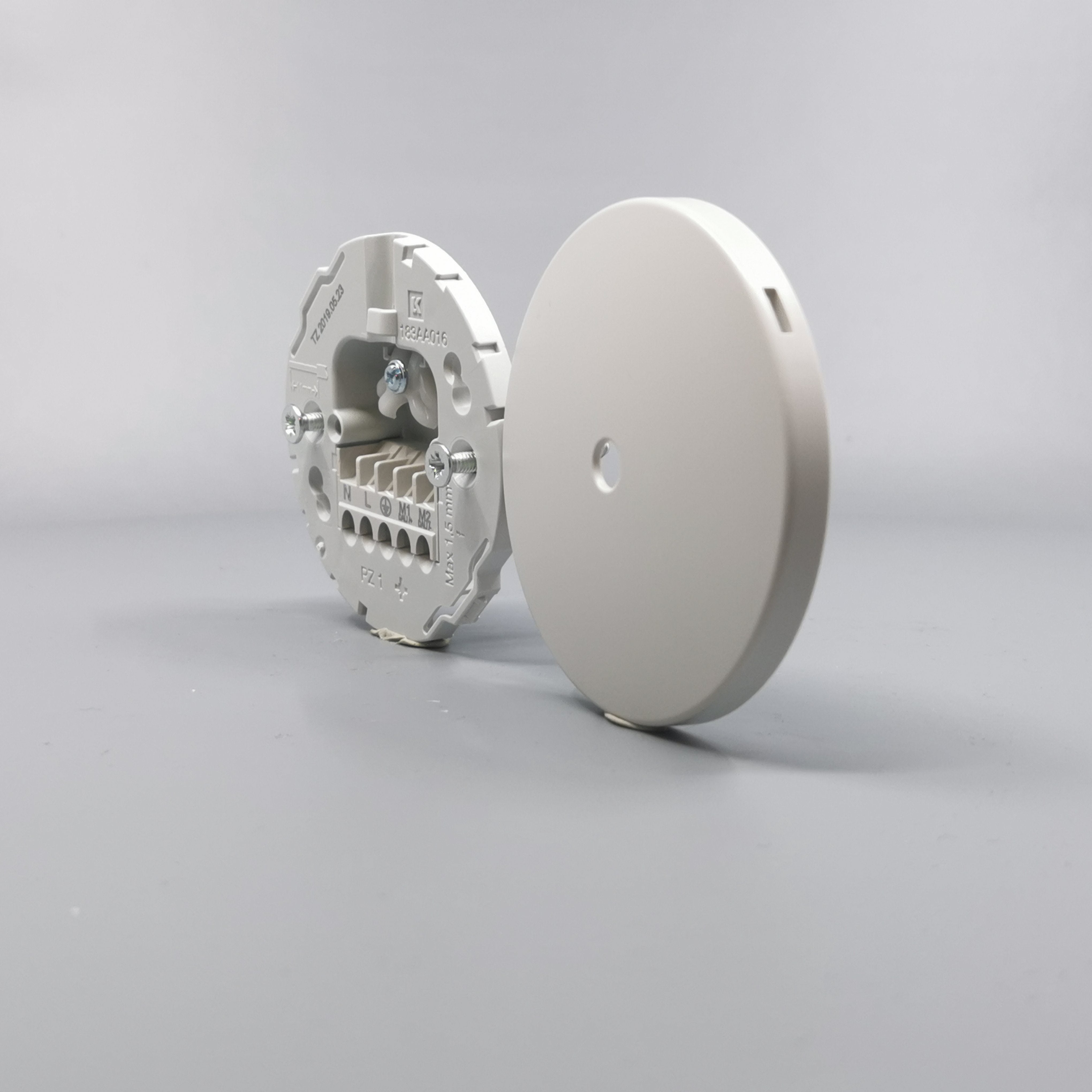 Lampeudtag Ø83mm. 5P Lysegrå (Ny model)