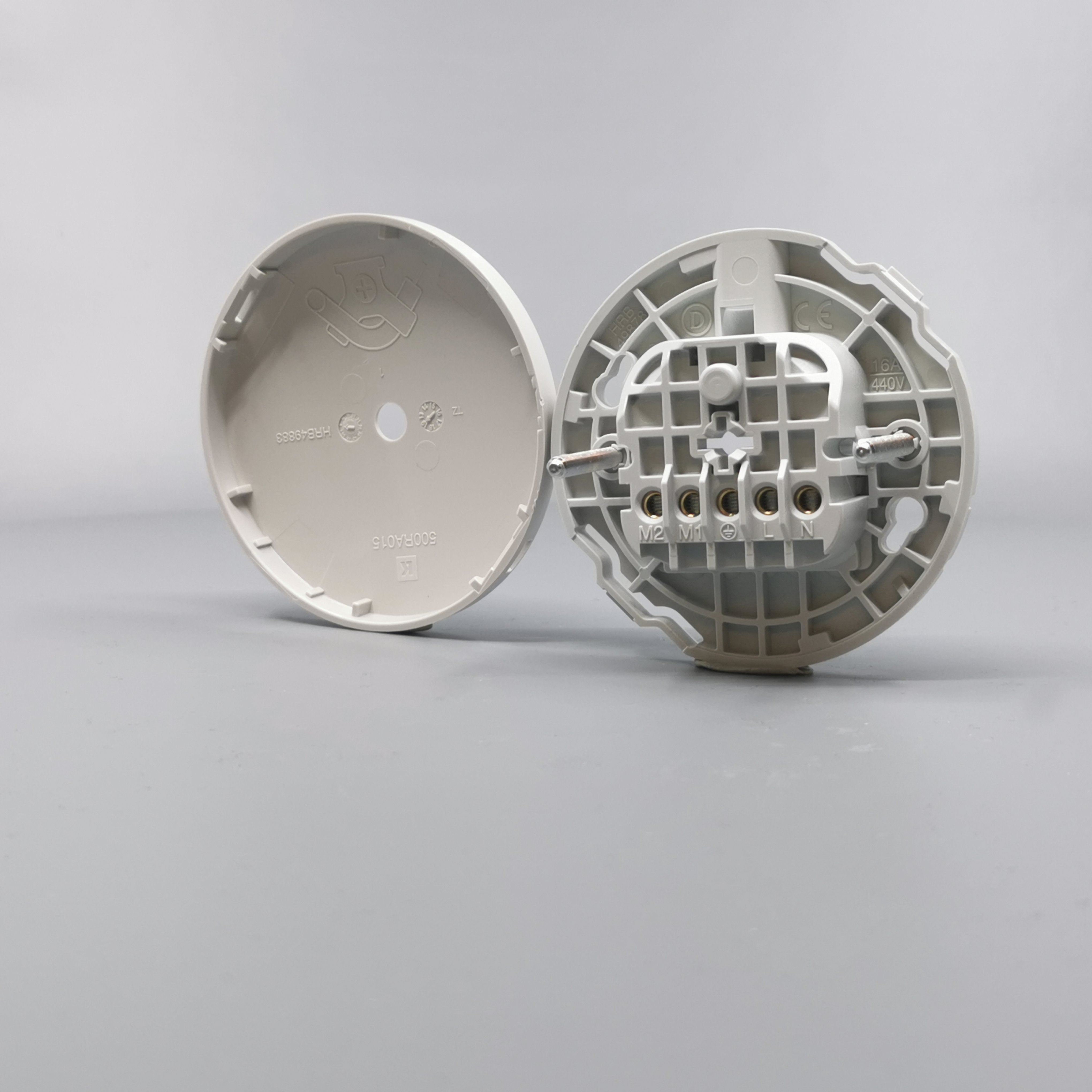 Lampeudtag Ø83mm. 5P Lysegrå (Ny model)