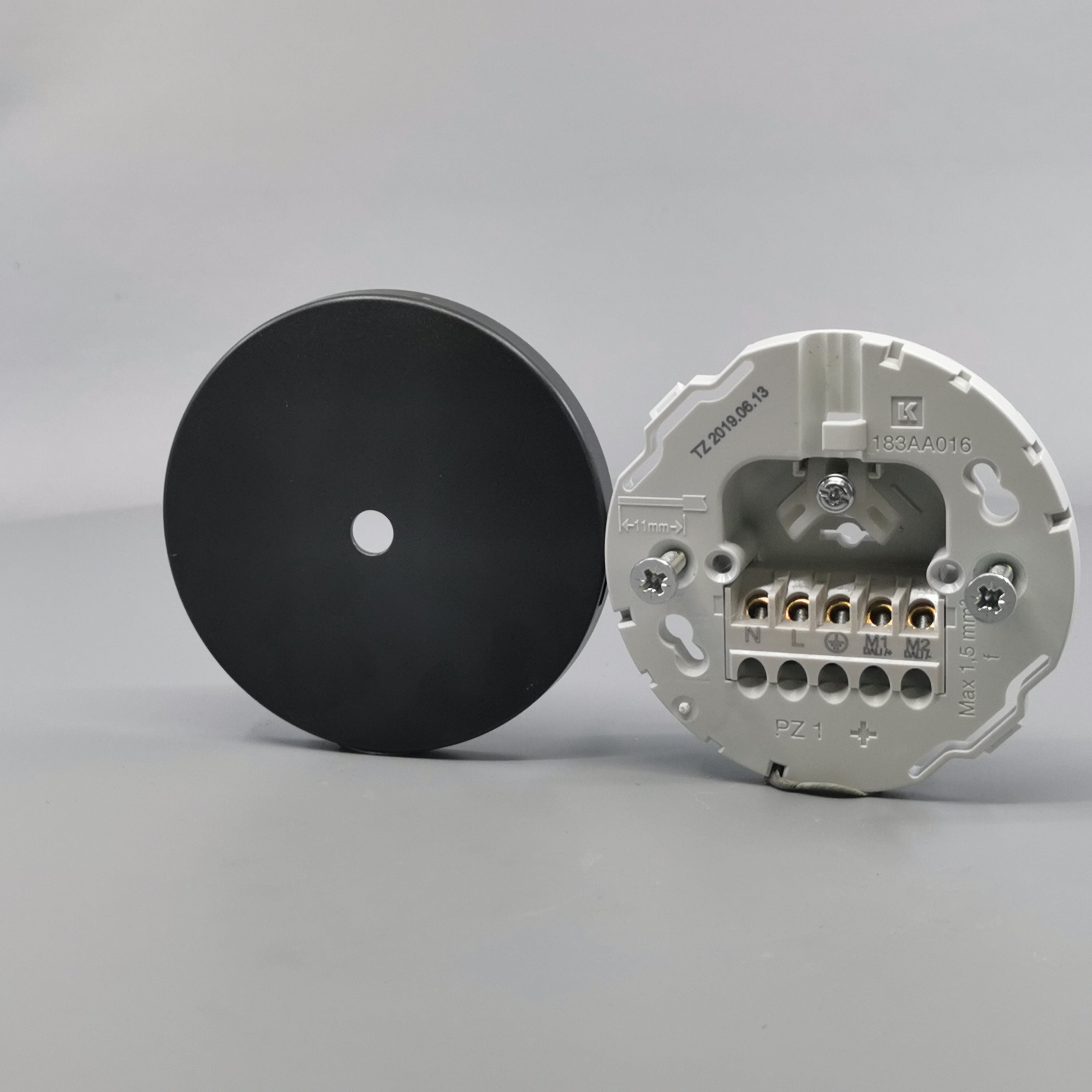 Lampeudtag Ø83mm. 5P Koksgrå (Ny model)