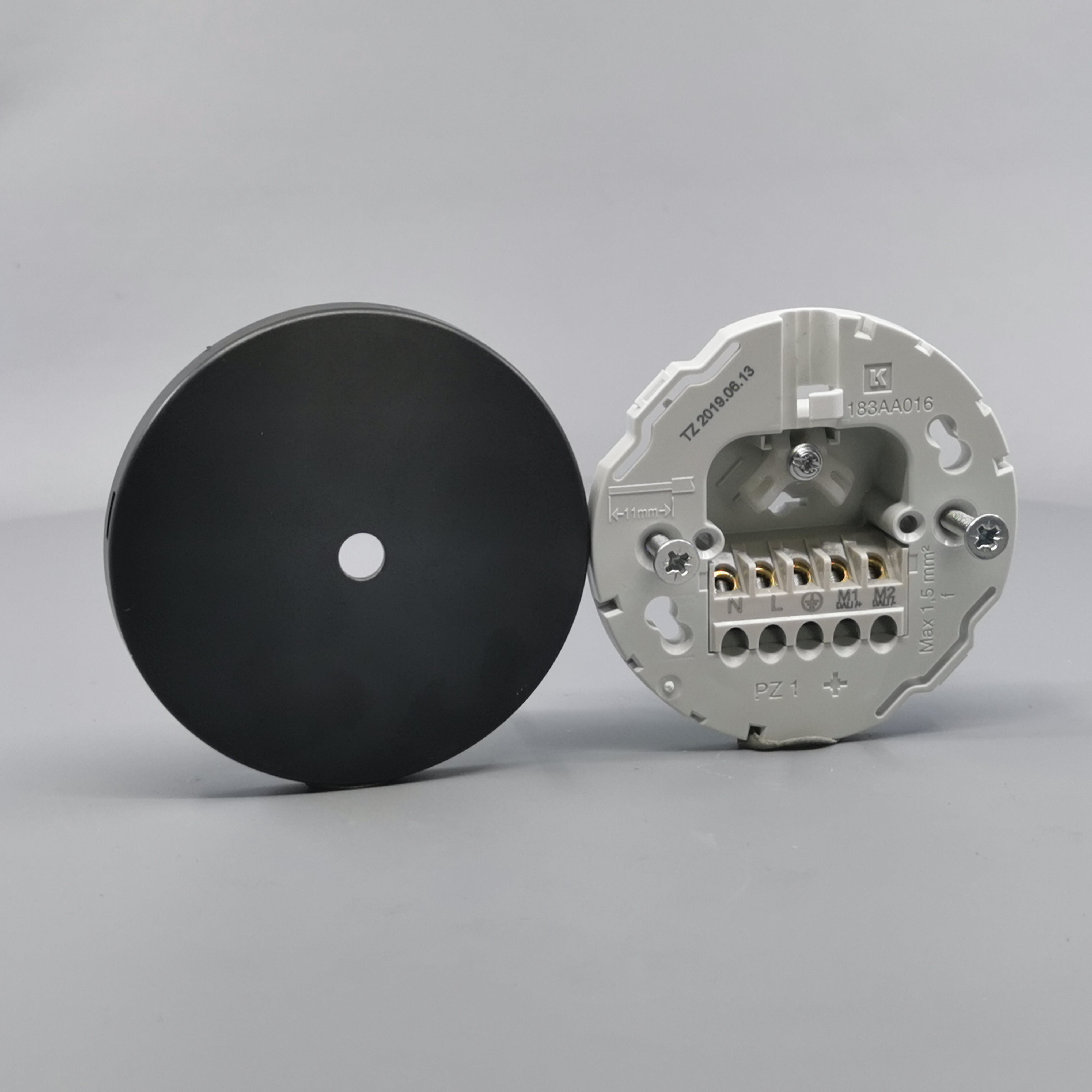 Lampeudtag Ø83mm. 5P Koksgrå (Ny model)