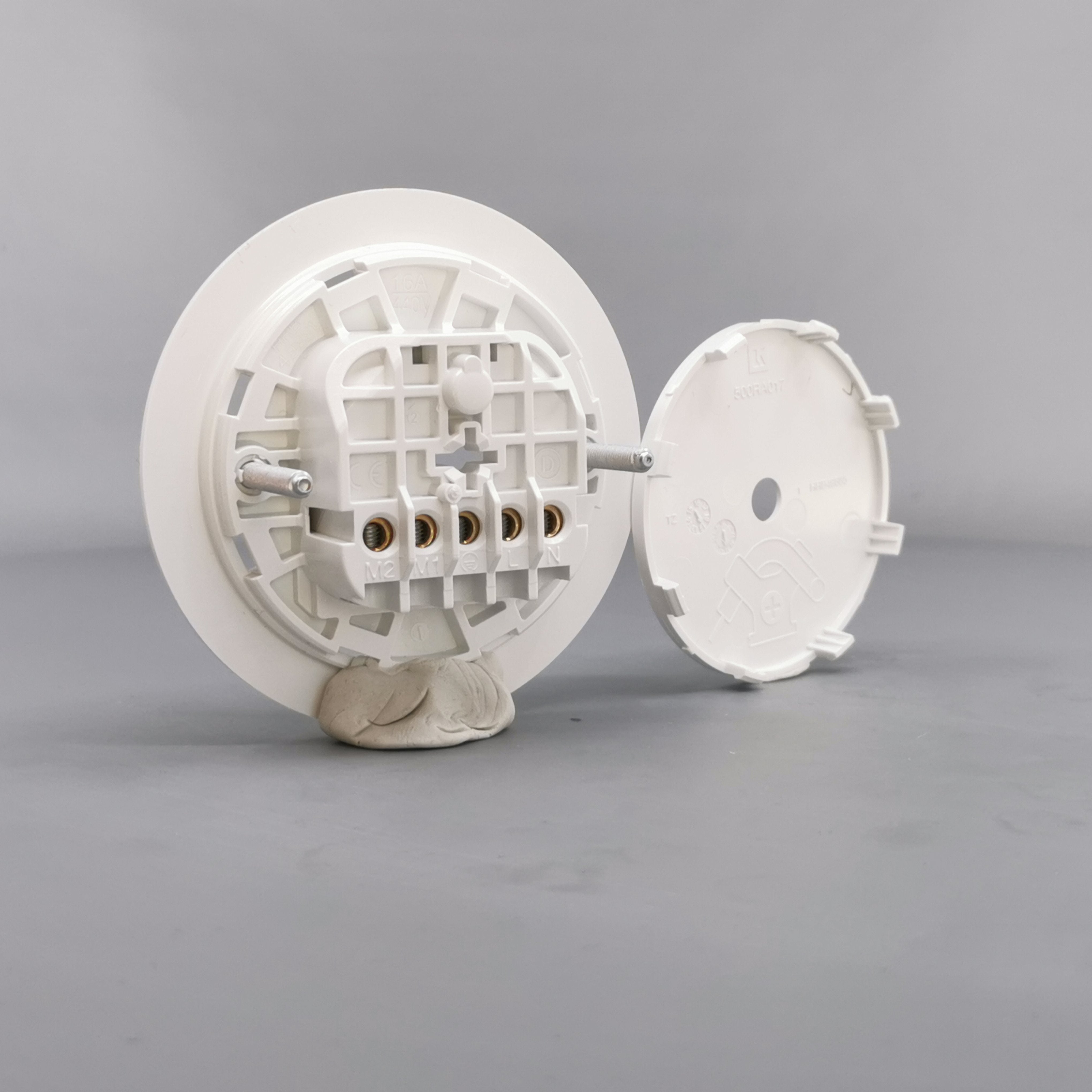 Lampeudtag Ø84mm. 5P Planforsænket Hvid (Ny model)