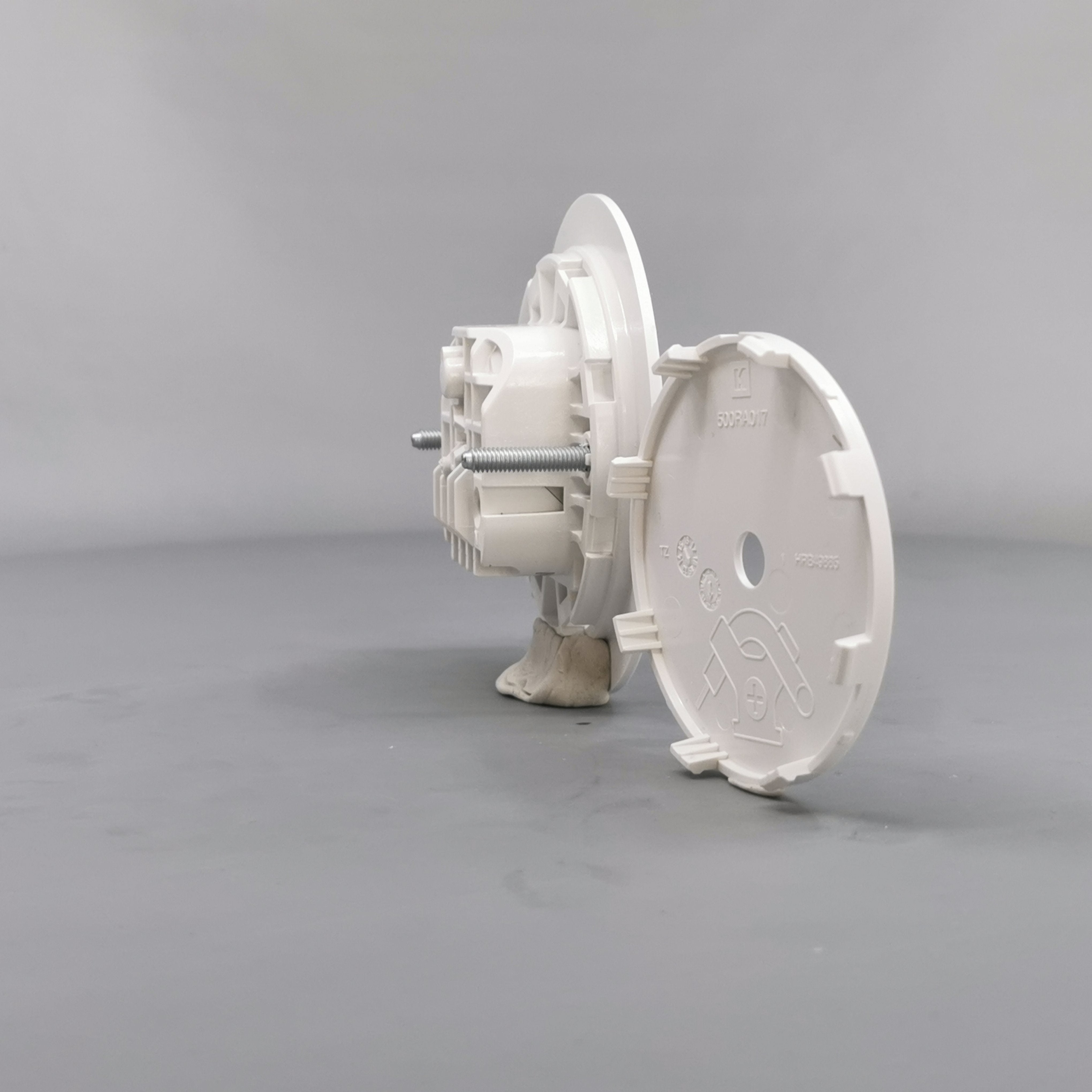 Lampeudtag Ø84mm. 5P Planforsænket Hvid (Ny model)