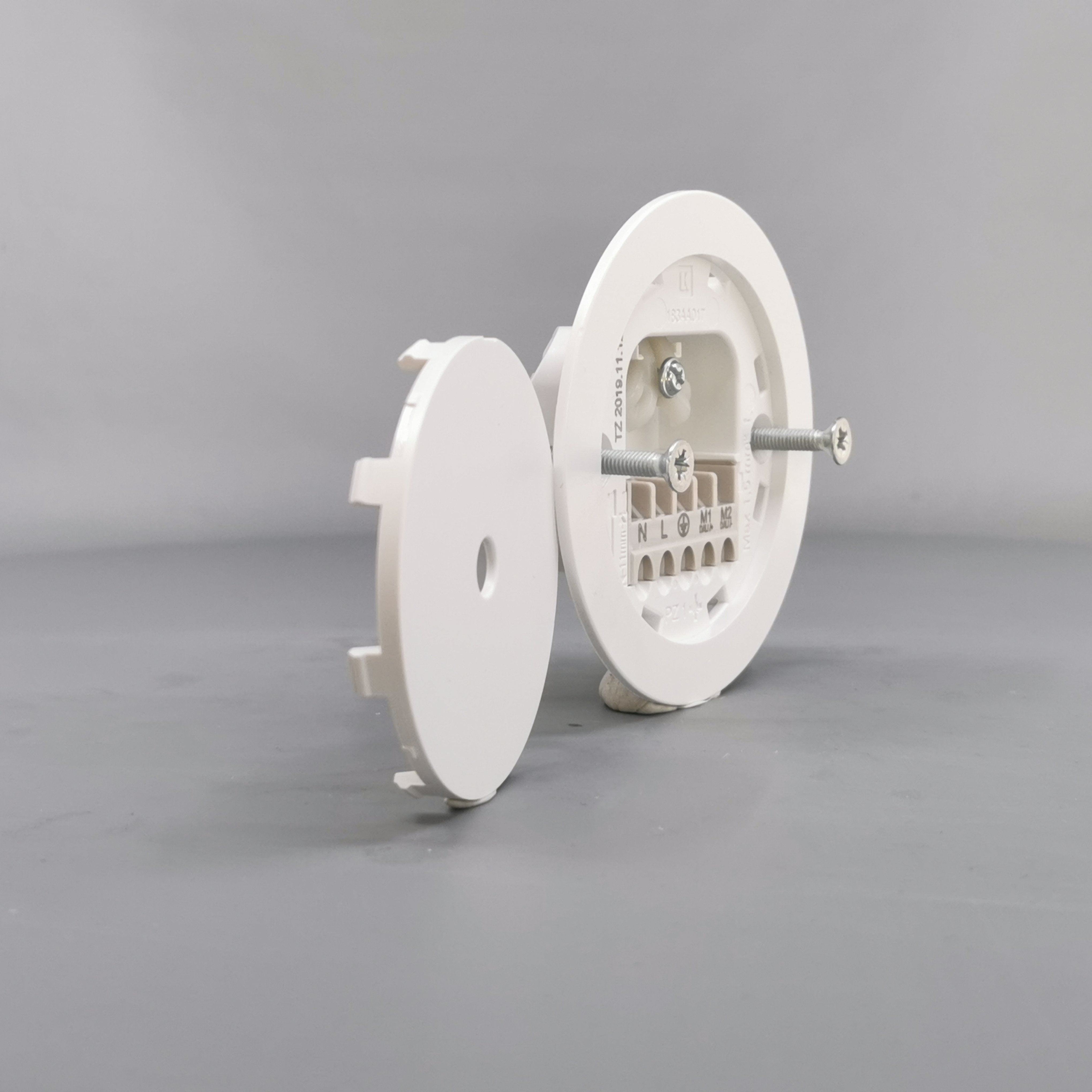 Lampeudtag Ø84mm. 5P Planforsænket Hvid (Ny model)