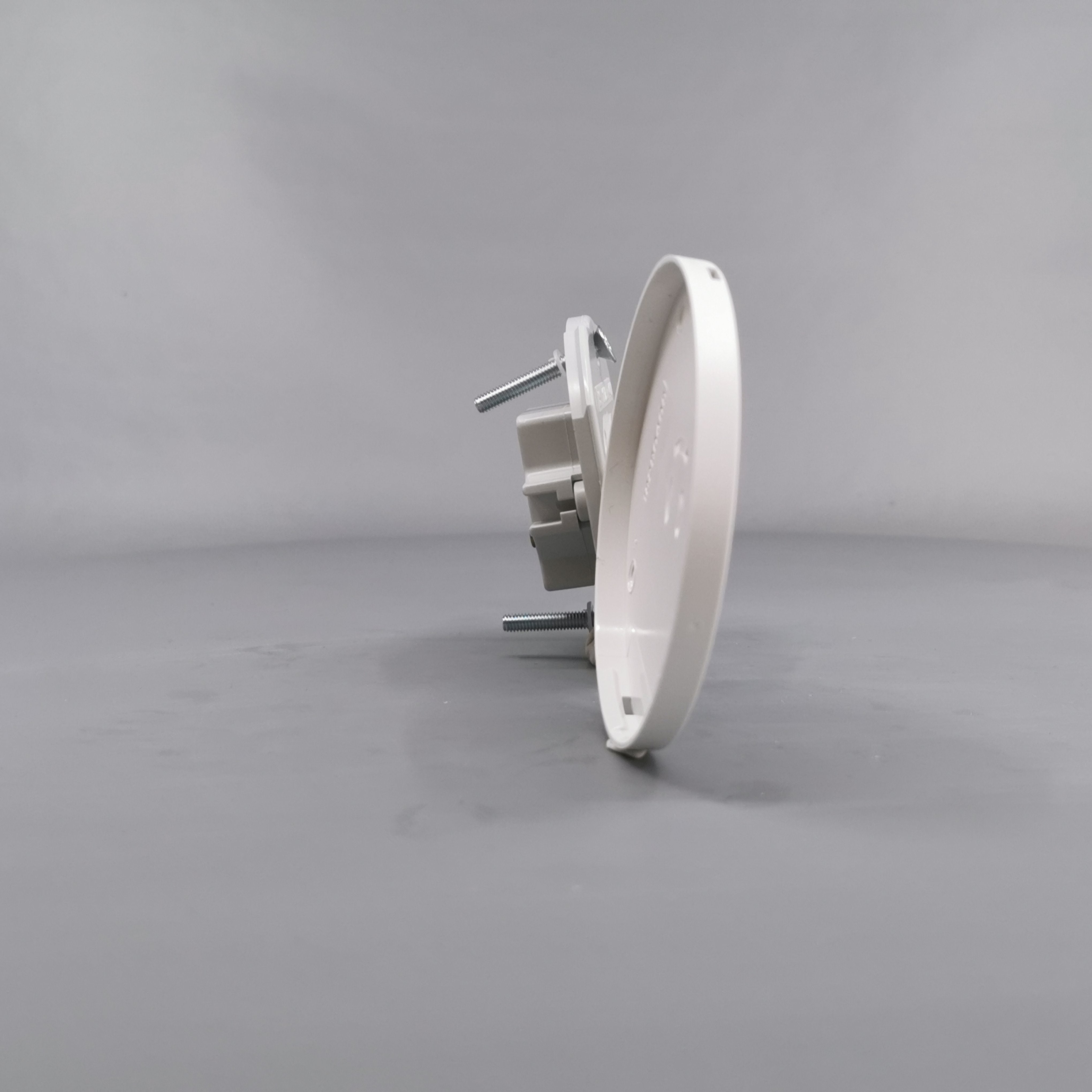 Fuga Lampestikkontakt Ø 80 hvid