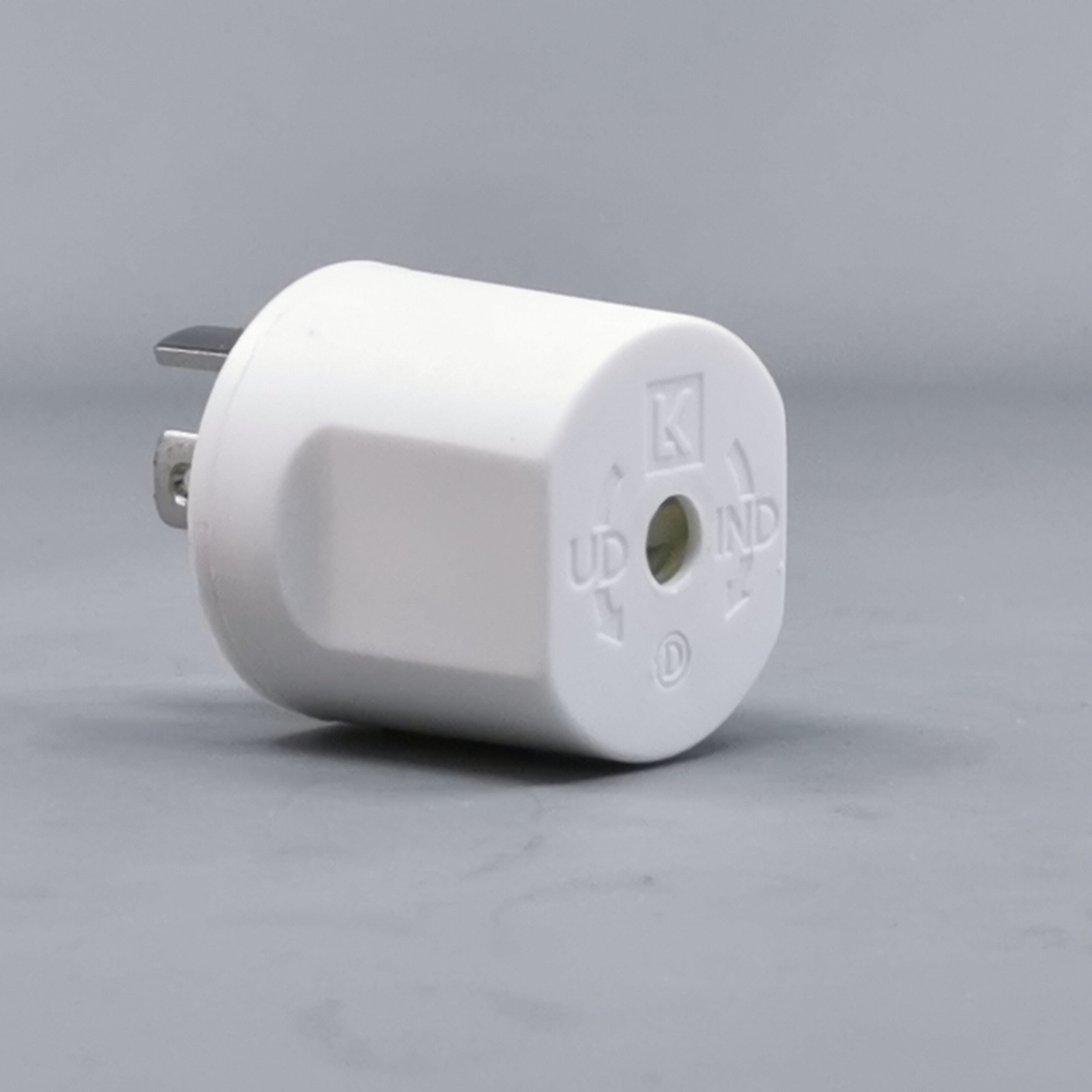 Fuga Lampestikprop 2 ledet + jord hvid