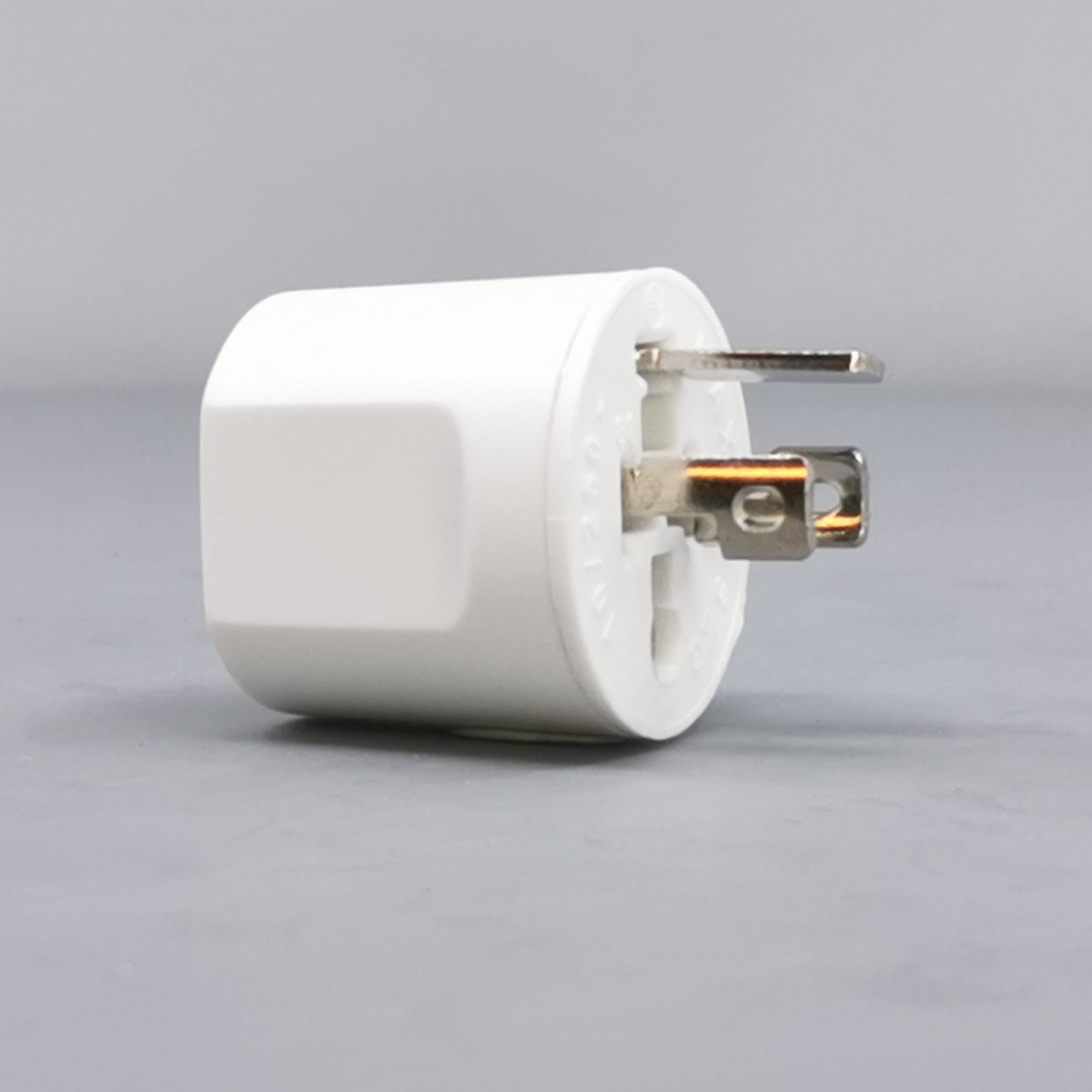 Fuga Lampestikprop 2 ledet + jord hvid