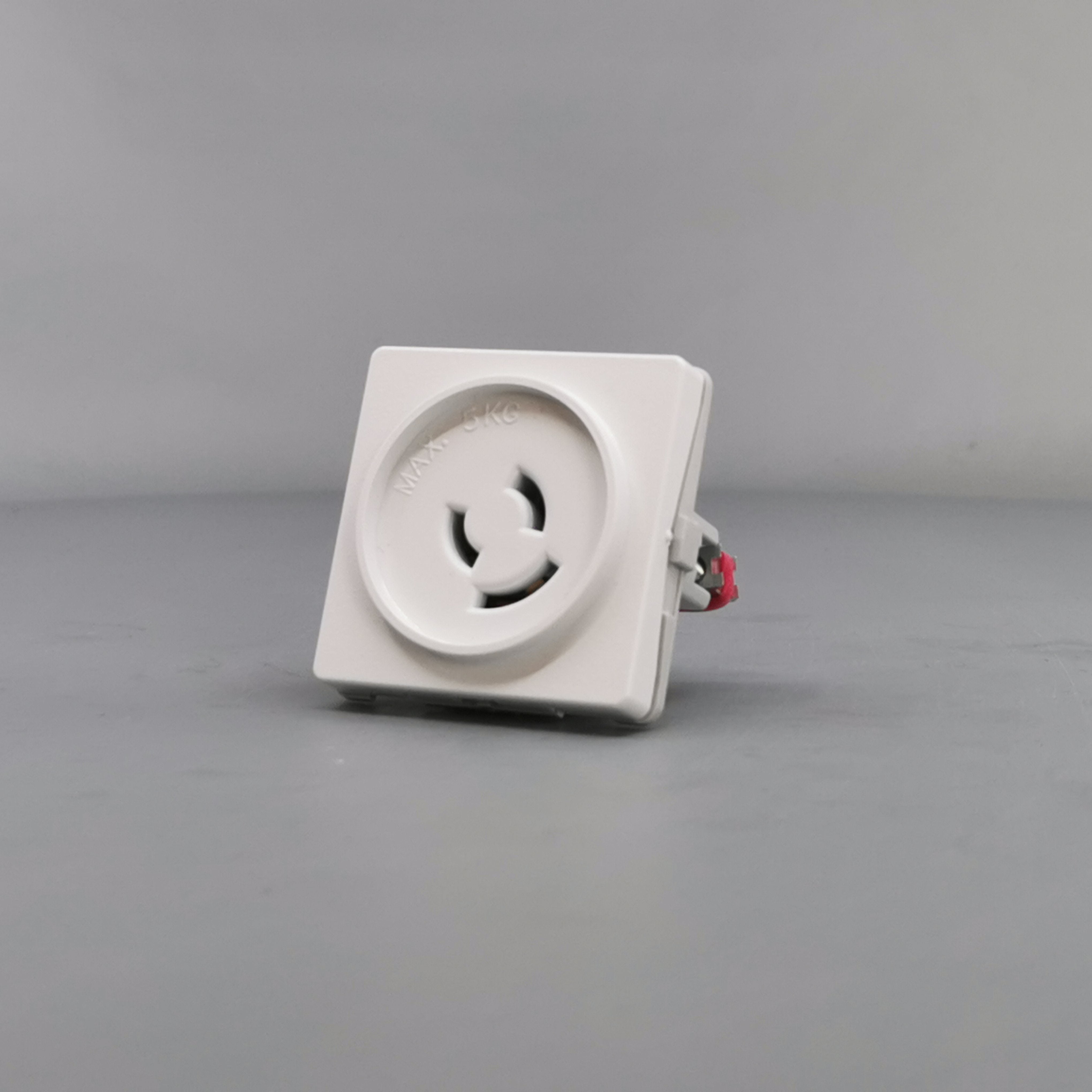 Fuga Lampestikkontakt med jord 50x50 hvid