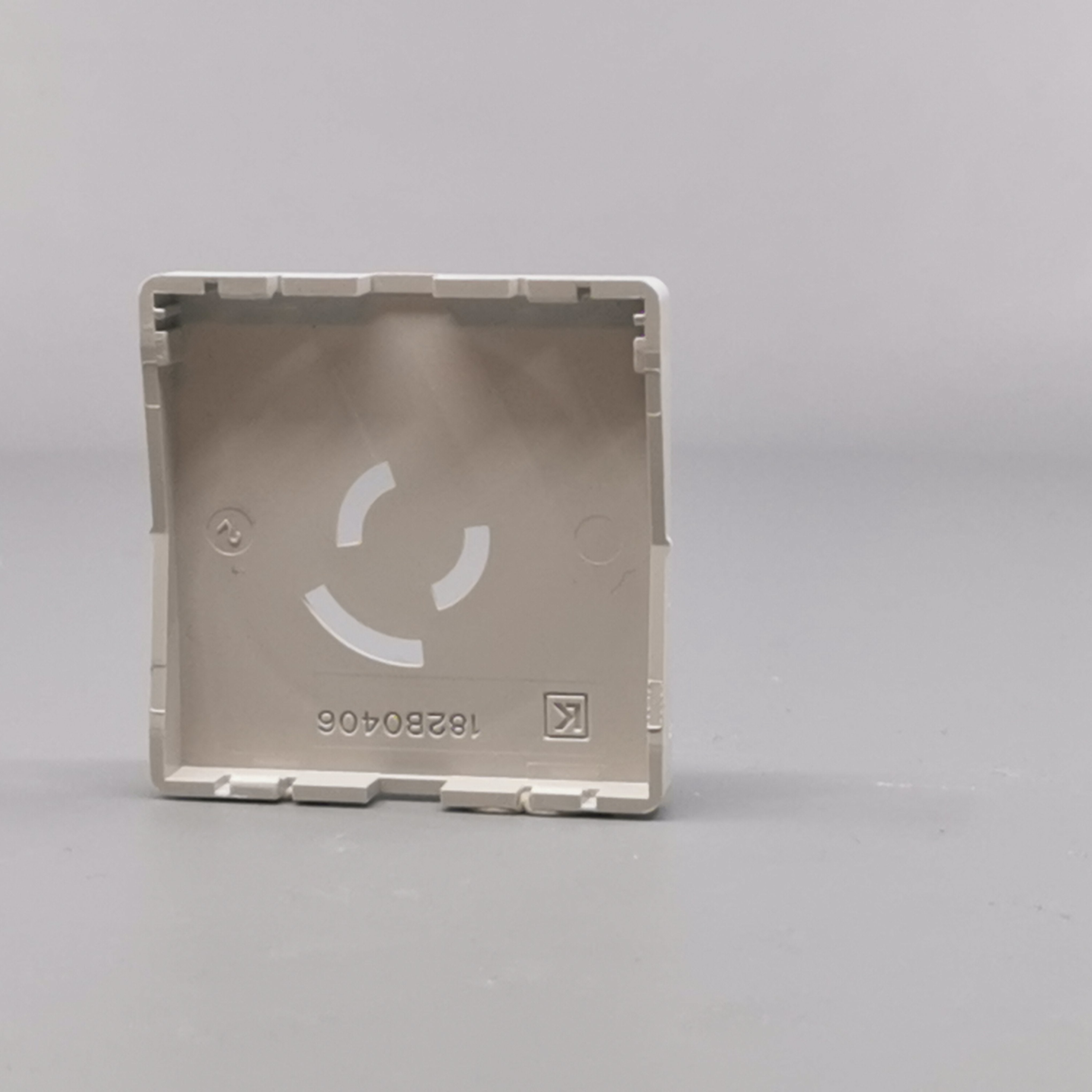 Fuga Afdækning lampestikkontakt 50x50 lysegrå