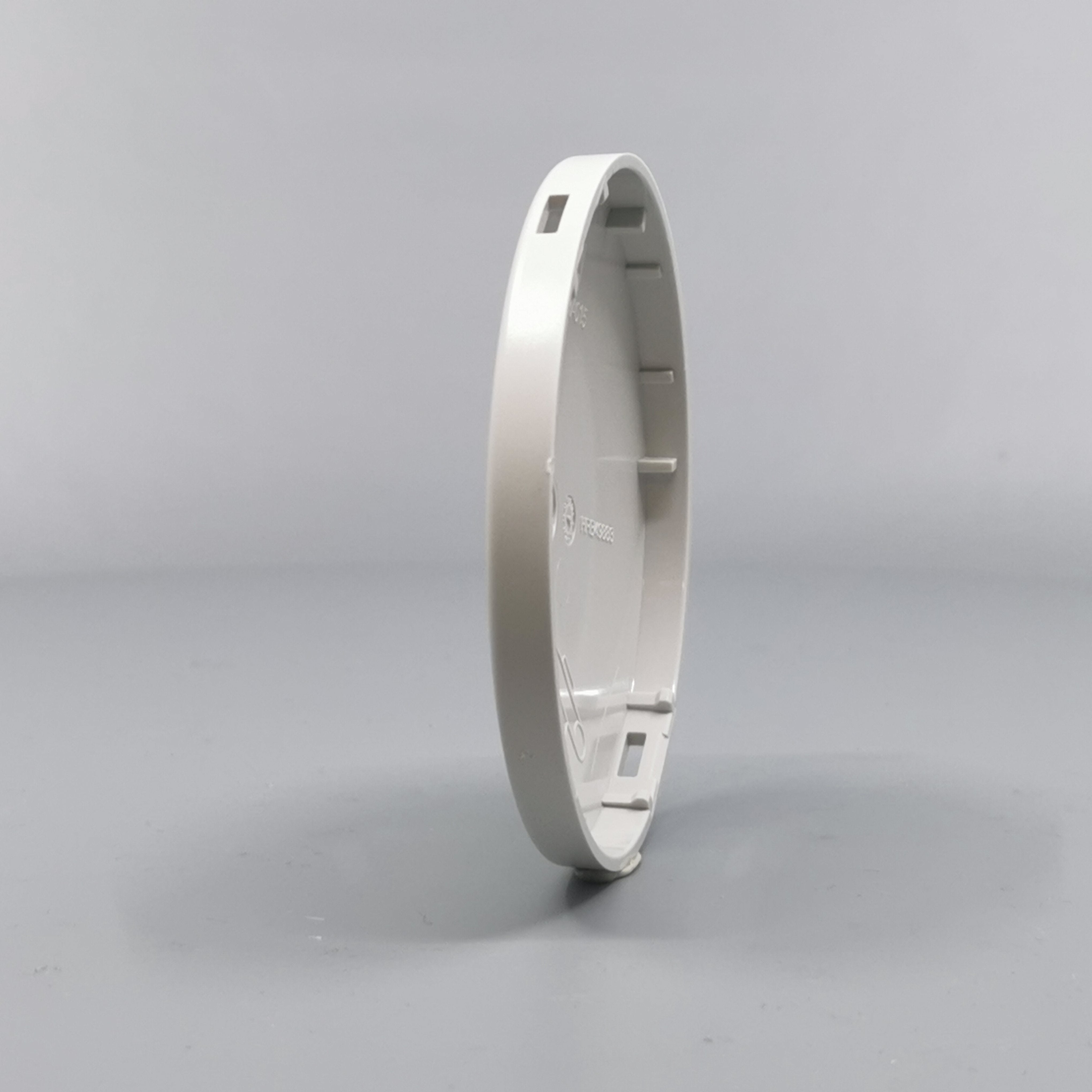 Afdækning for Ø80 og Ø83mm. Lampeudtag Lysegrå