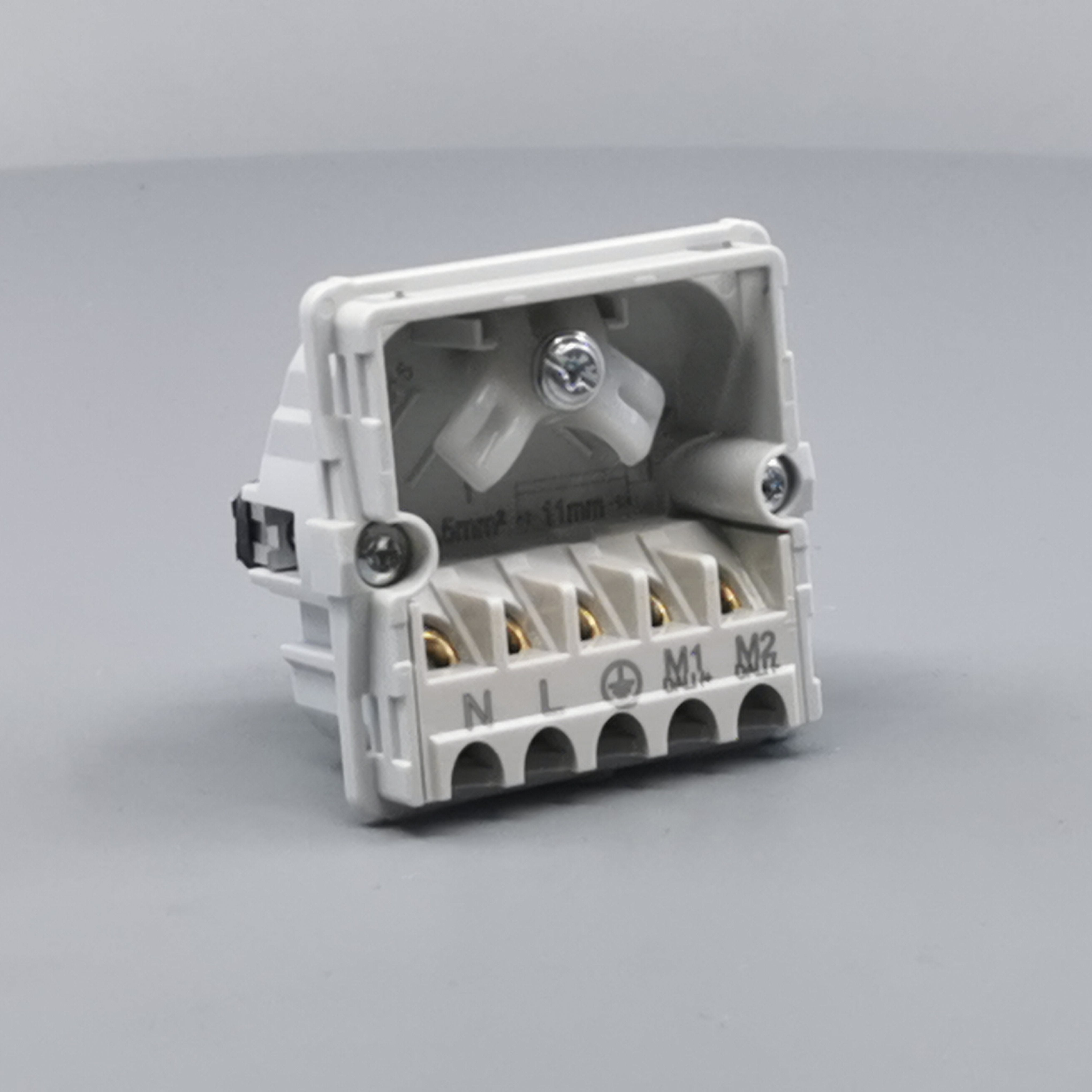 Fuga lampeudtag 5-polet uden afdækning