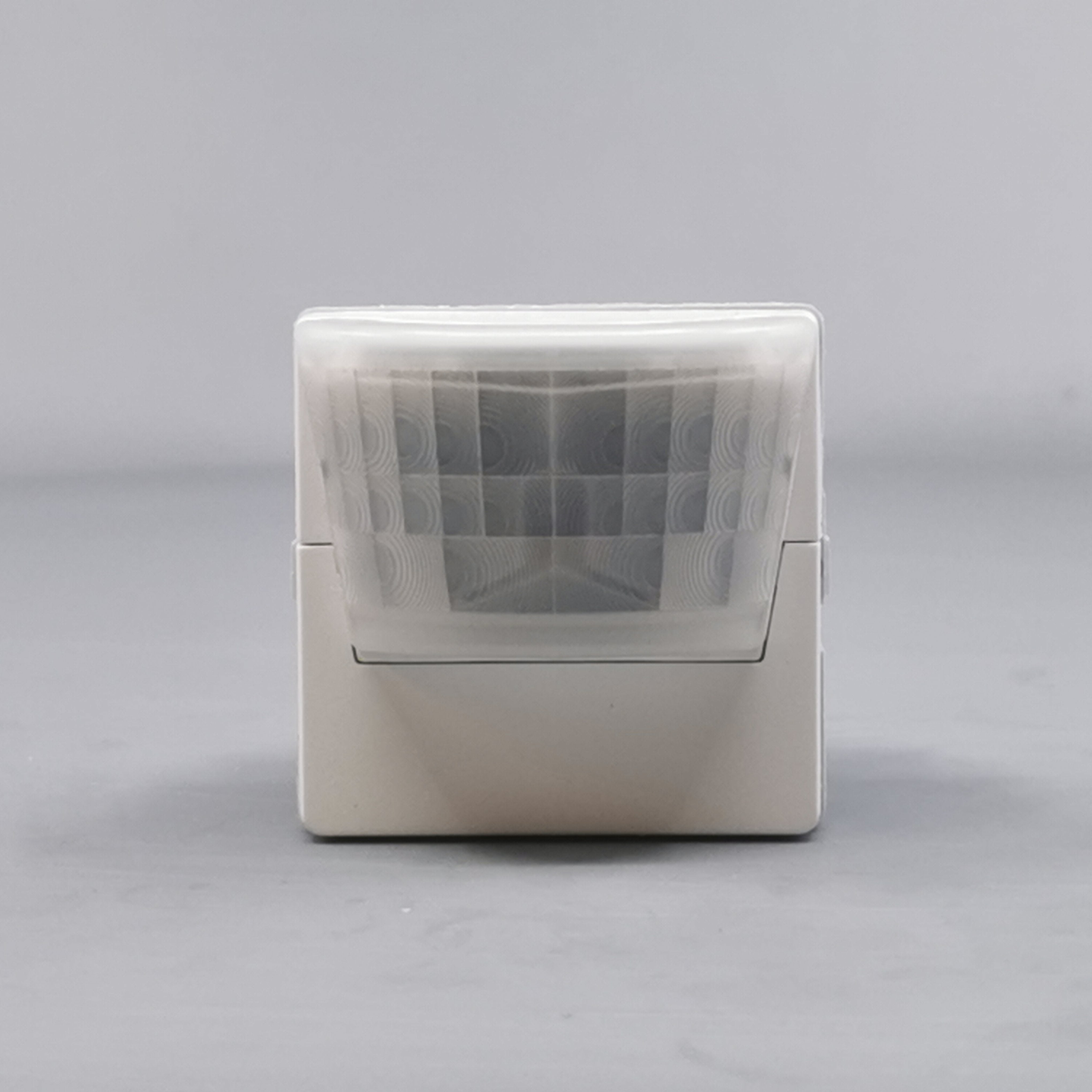 LK Fuga PIR sensor 180° 230V 250R - hvid