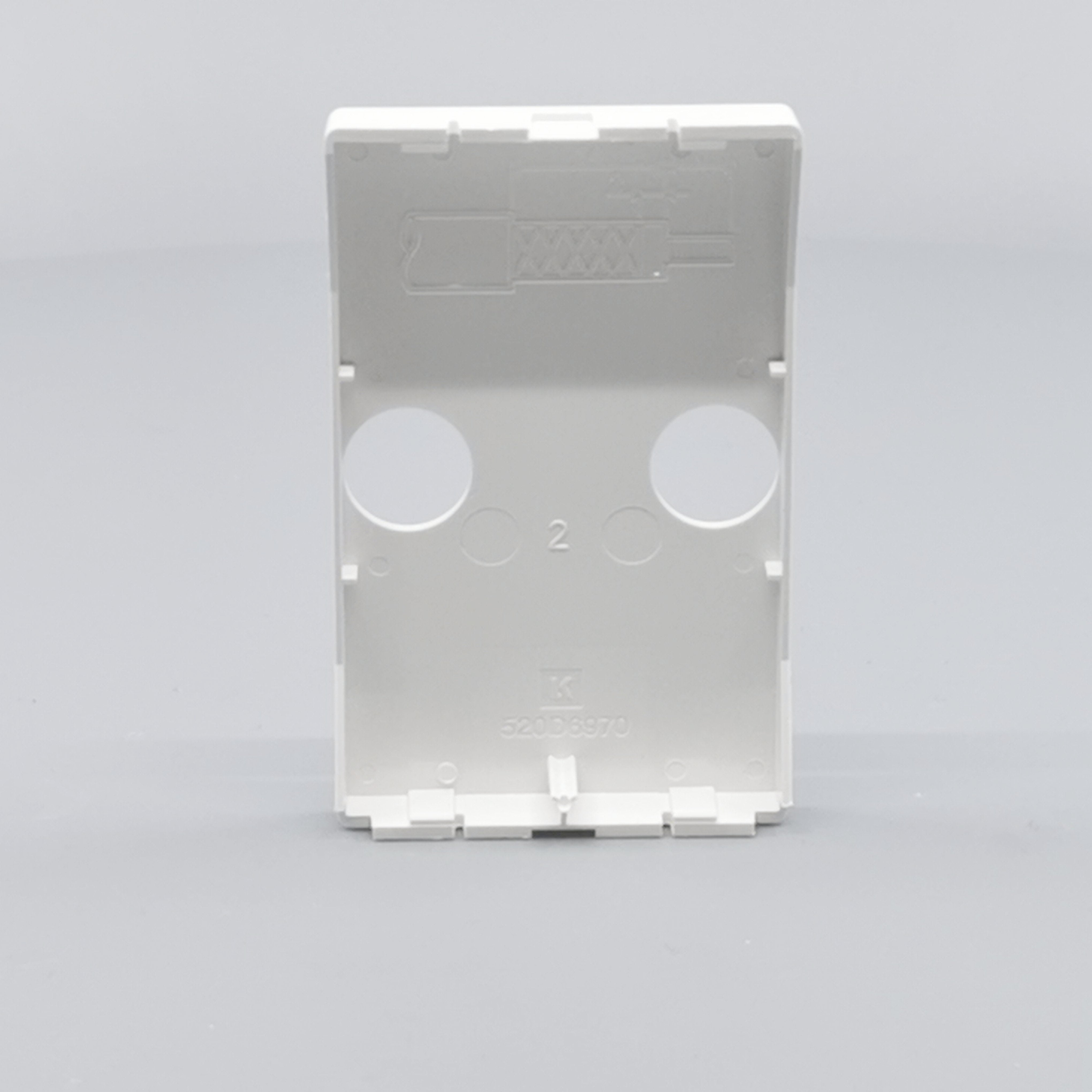 Afdækning TV / R T2 hvid