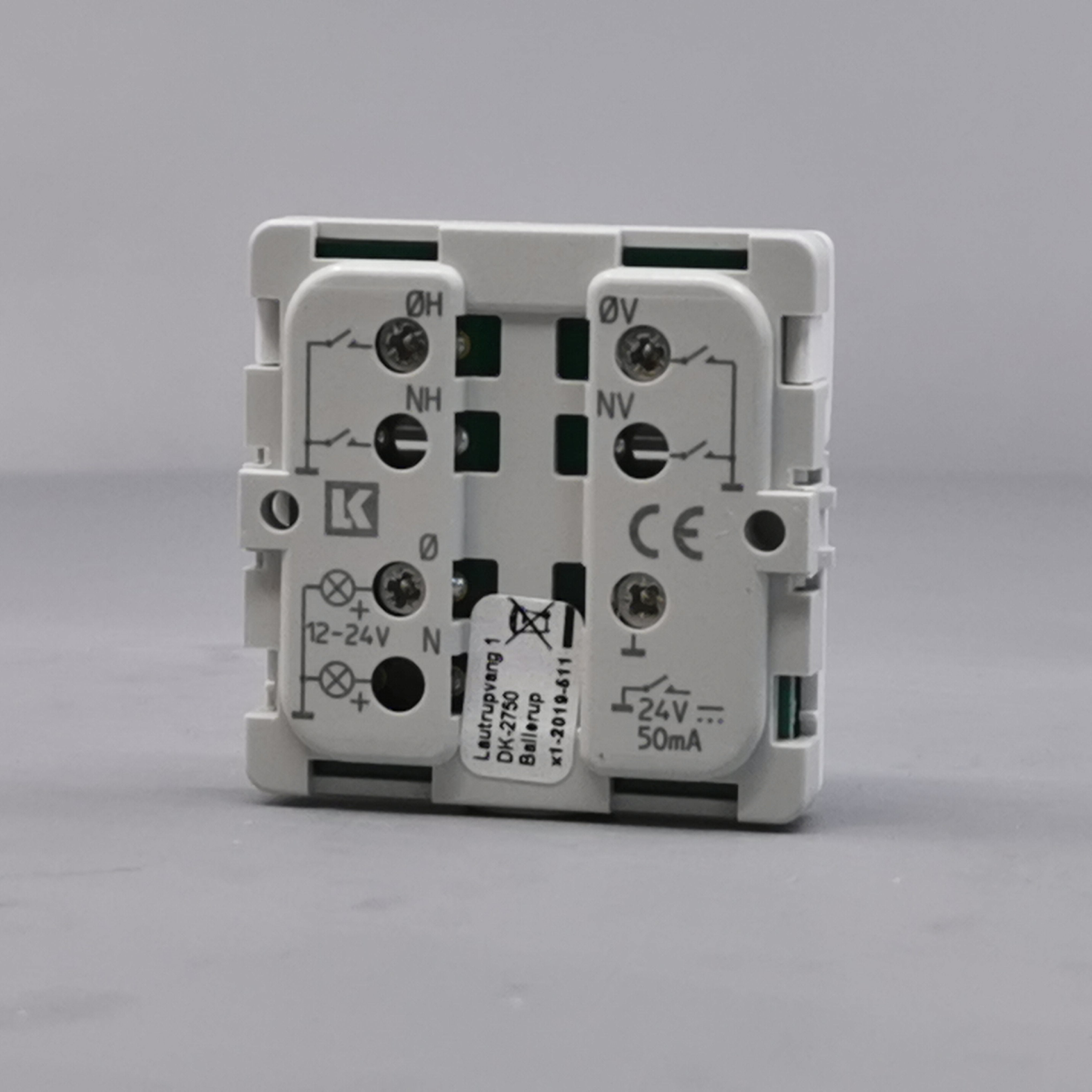 Fuga Svagstrømstryk 2 slutte og 1 lysdiode hvid