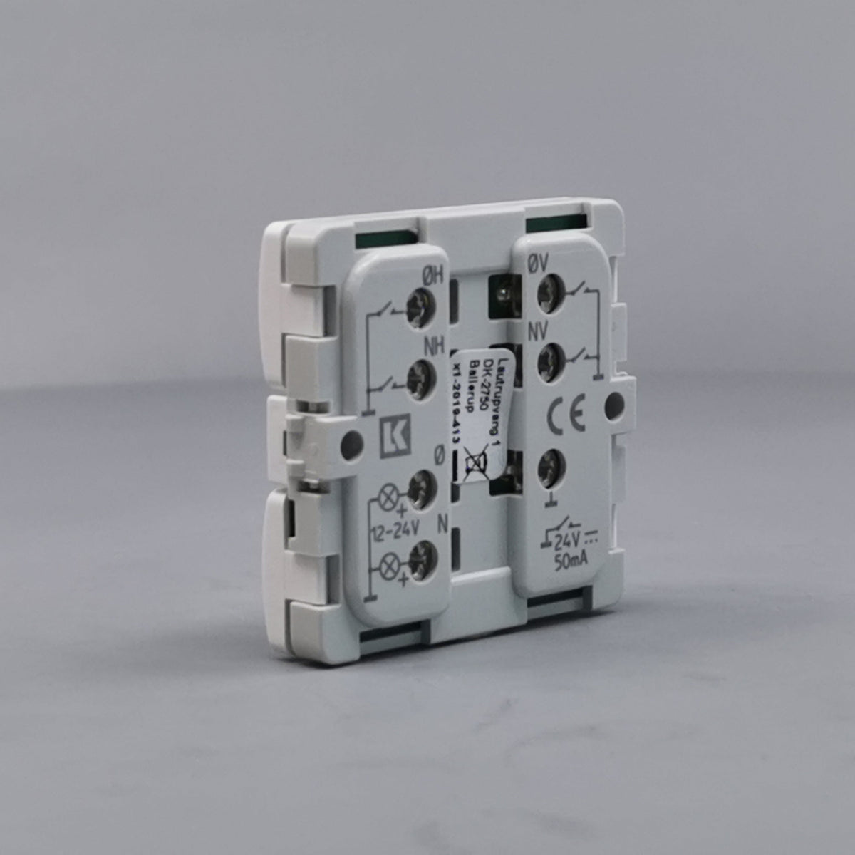 Fuga Svagstrømstryk 4 slutte og 2 lysdiode hvid (360° frame 10)