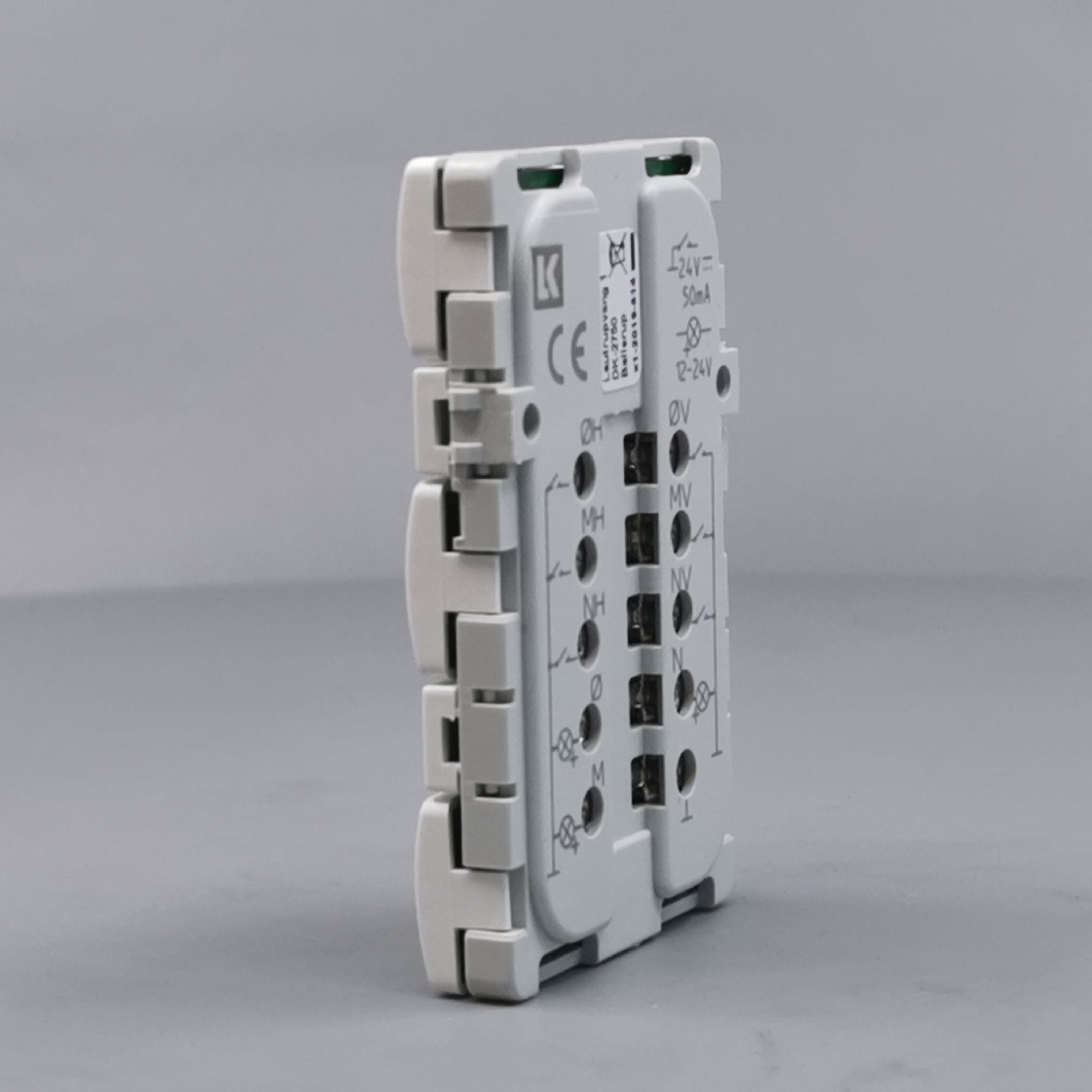 Fuga Svagstrømstryk 6 slutte og 3 lysdiode hvid