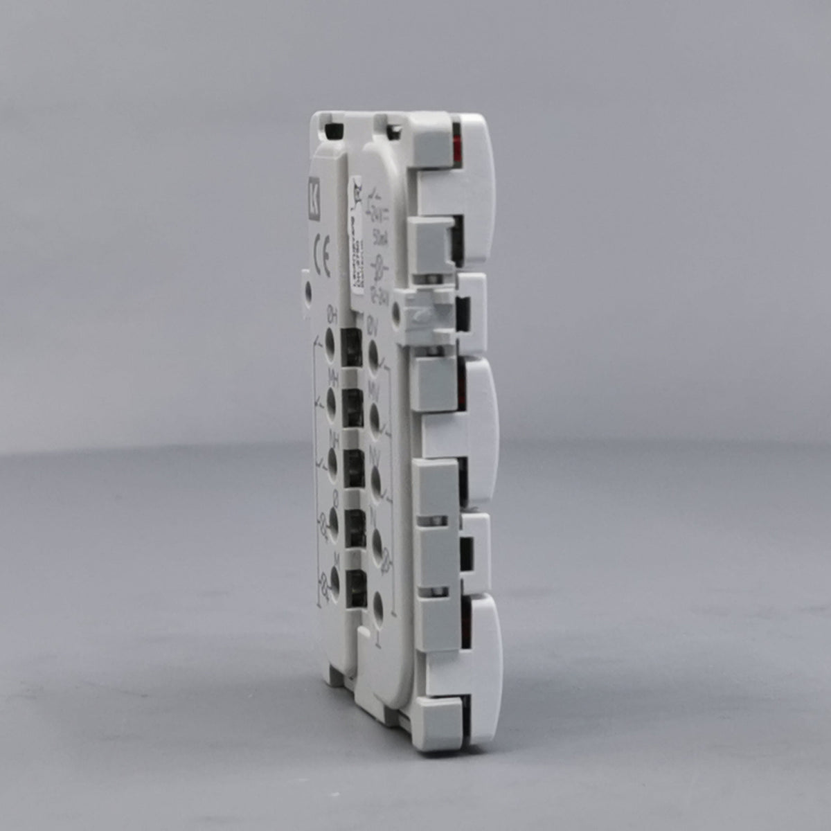 Fuga Svagstrømstryk 6 slutte og 3 lysdiode hvid (360° frame 18)