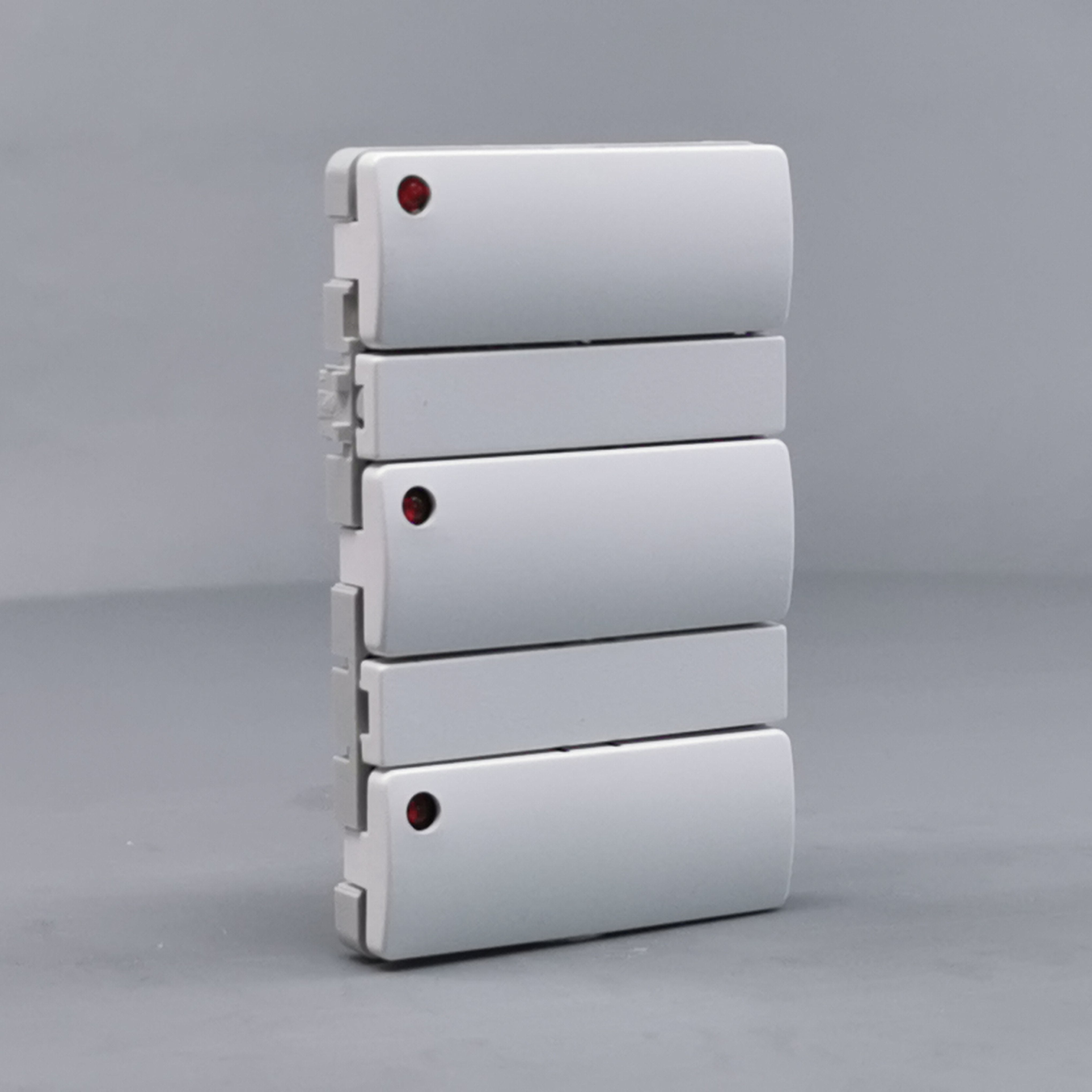 Fuga Svagstrømstryk 6 slutte og 3 lysdiode hvid