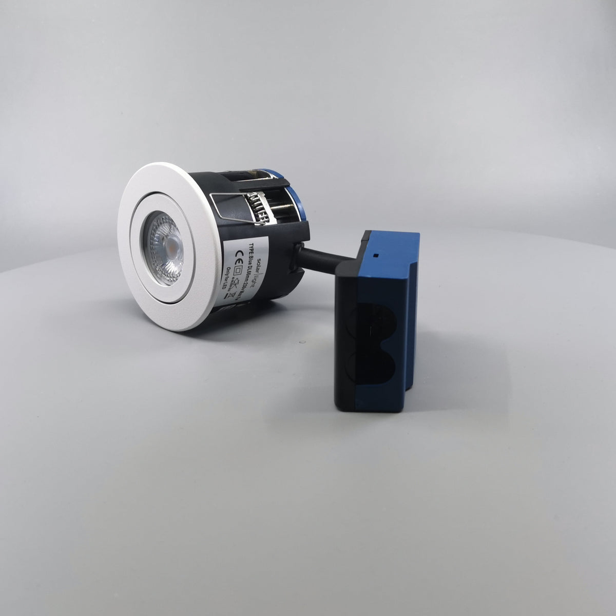LED spot til udendørs m. 5W pære - Mat hvid (360° frame 5)