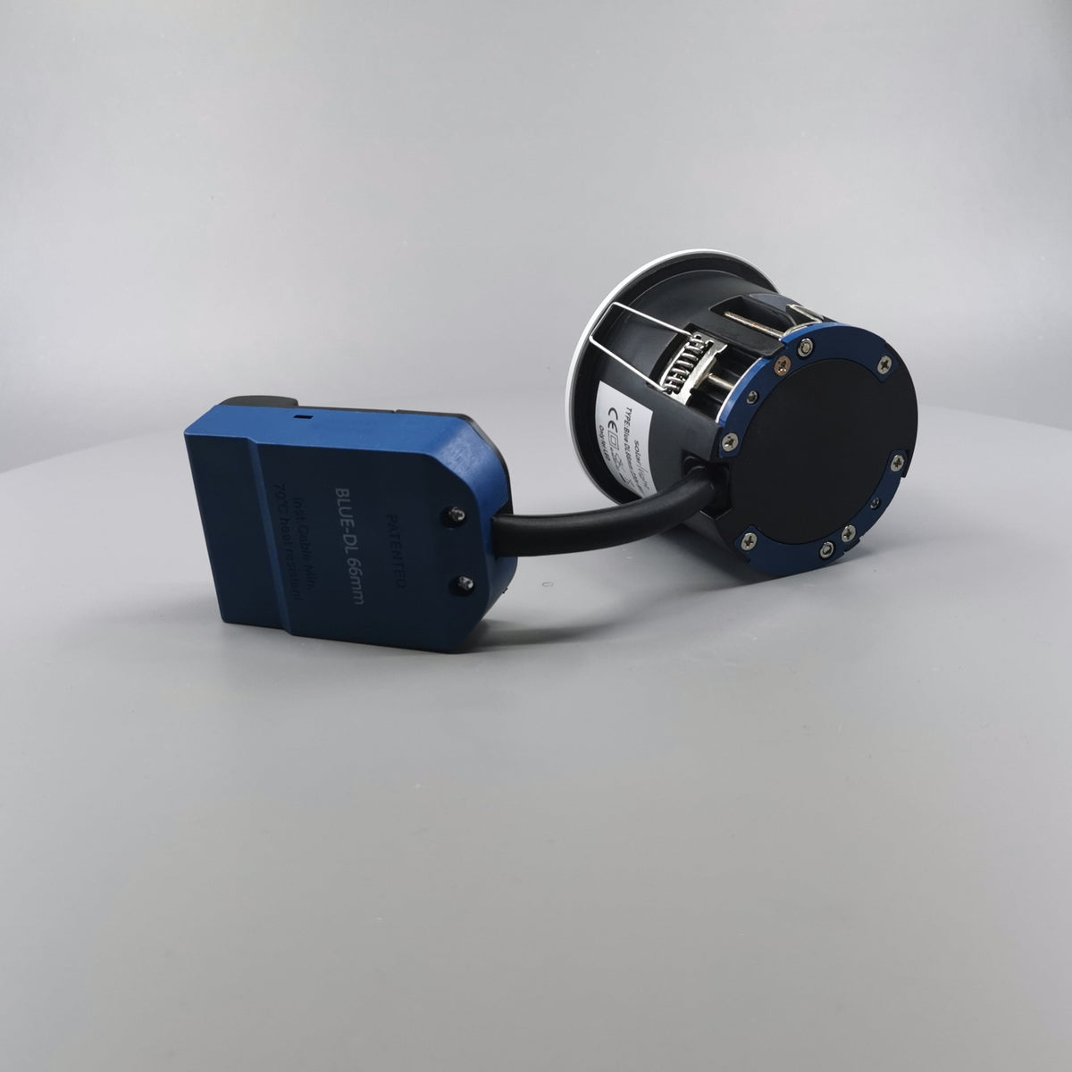 LED spot til udendørs m. 5W pære - Mat hvid (360° frame 12)