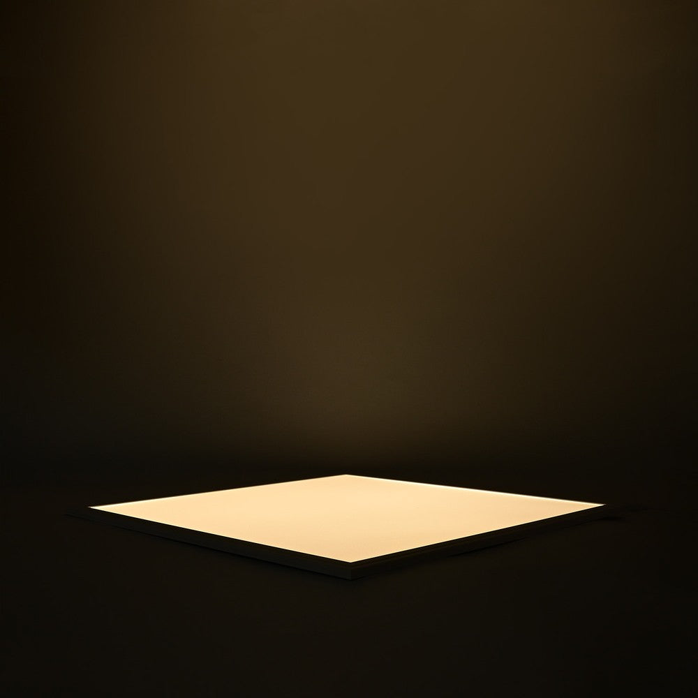 LED panel 60x60 RA90, DALI dæmpbar - 30W, UGR19, hvid kant, 5 års garanti