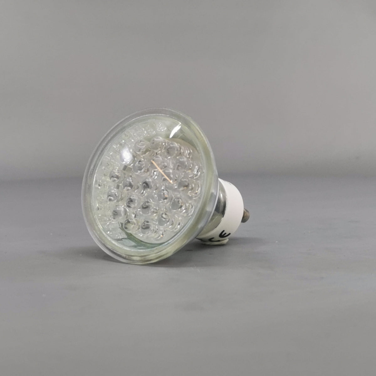 Rød GU10 LED 1,3W (360° frame 6)