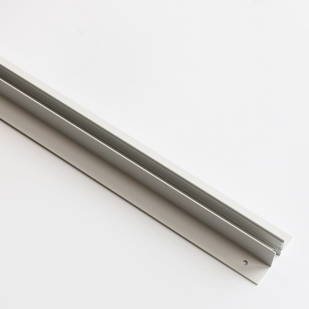 Troldtekt Skinne til LED strips - Planforsænket, 120 cm, Forlængbar