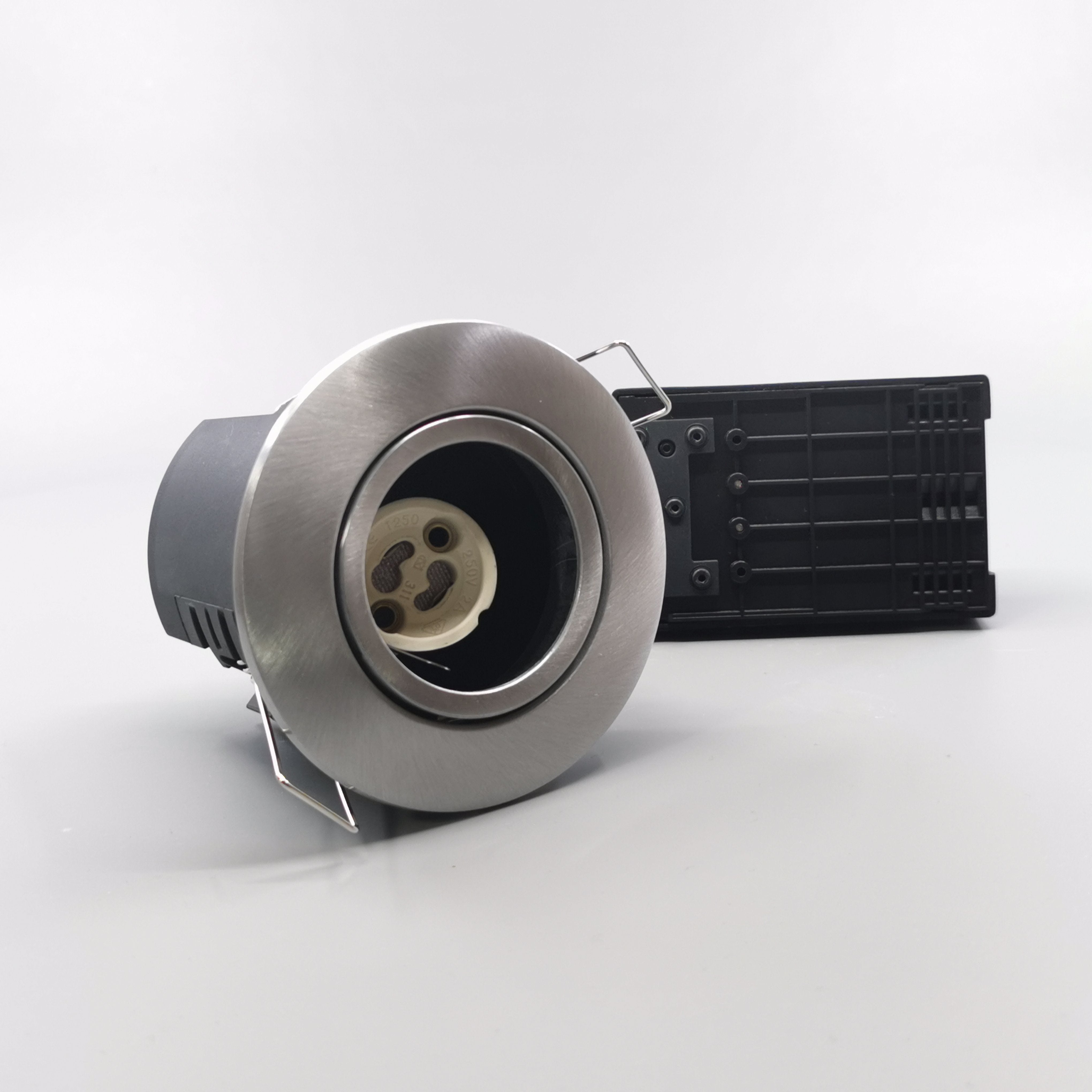 Pro Uni Install m. GU10 fatning - Rund, børstet