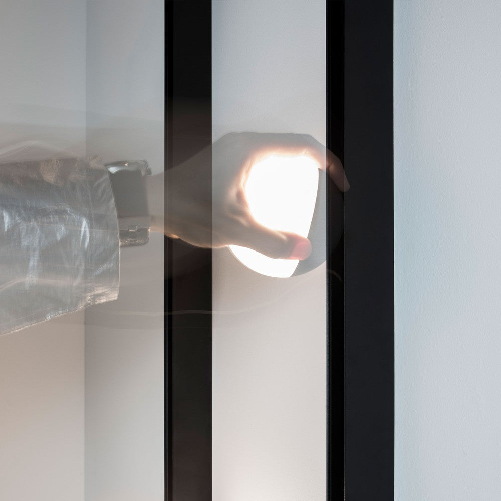 Spectrum SHIFT Globe 5W - Sort, RA90, 165 grader - LED-pære med høj farvegengivelse (RA90), sort design og bred spredning (165 grader) - 5W, 48V, 550lm