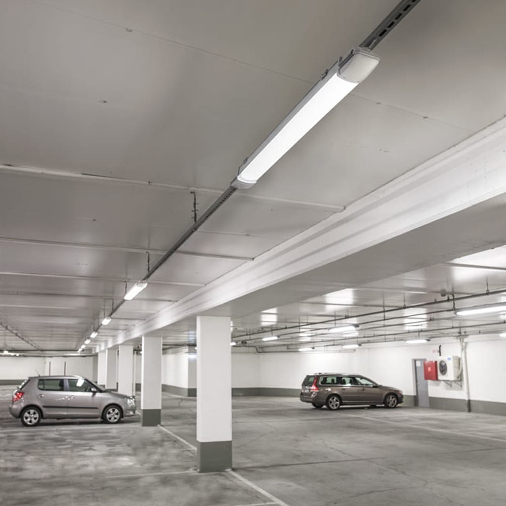 AREA 66 LYS GRÅ 35W LED 4000K (1174 MM)