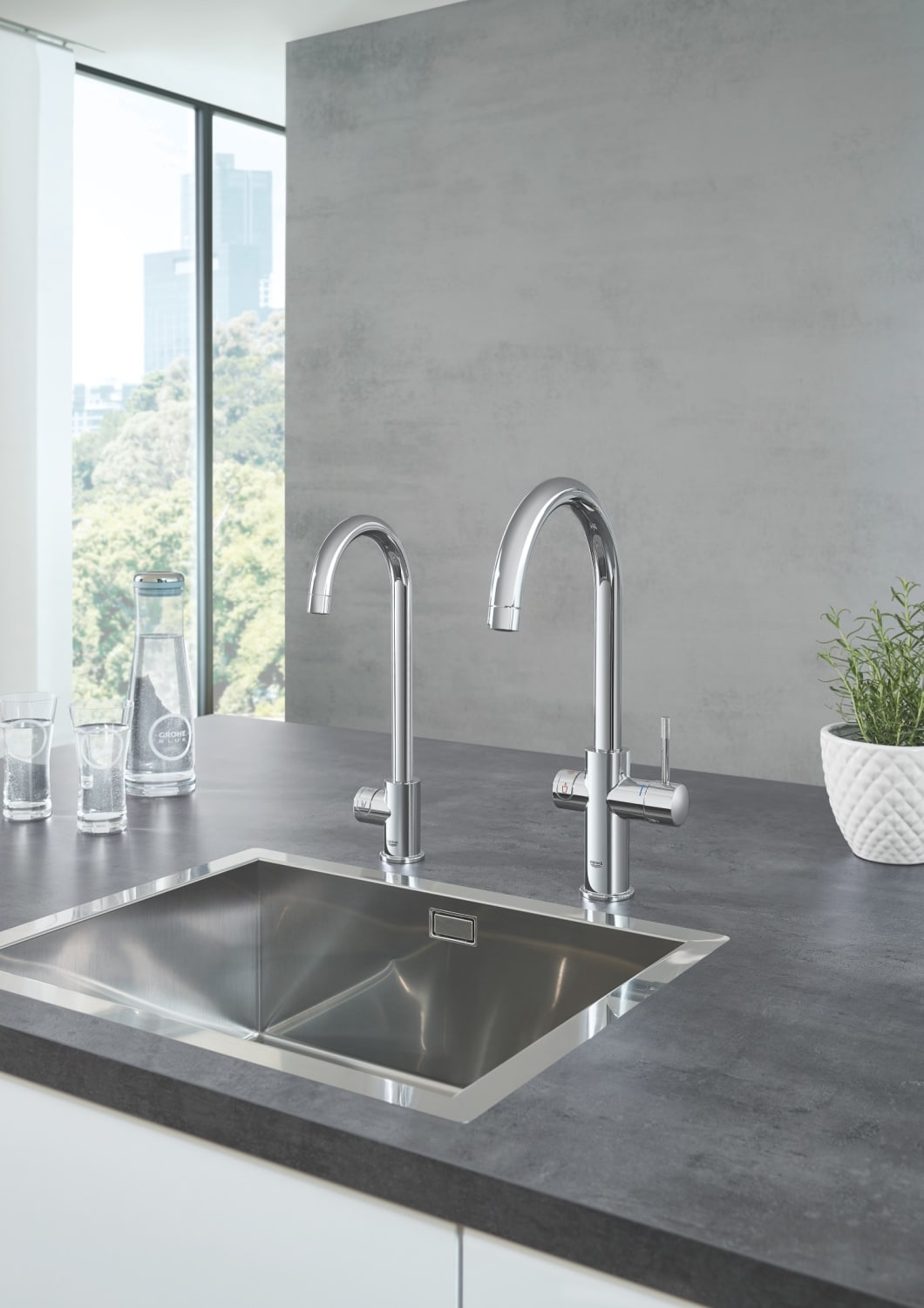 Grohe Red Mono køkkenarmatur m/ C-tud & 3 liters kedel, krom
