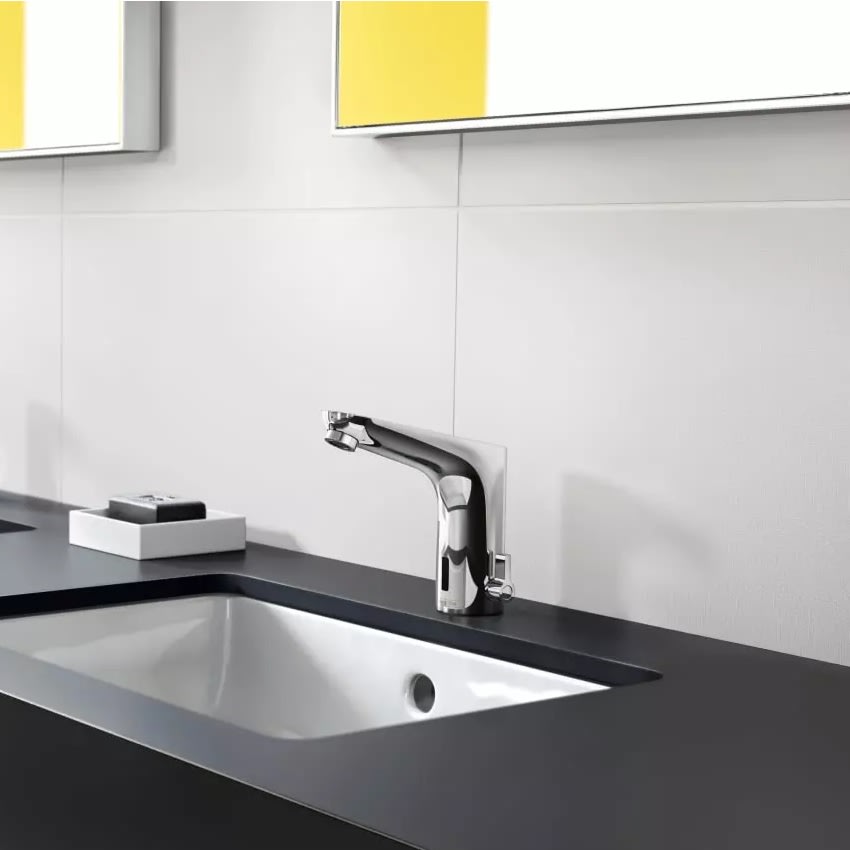 Hansgrohe Focus elektronisk håndvaskarmatur med temperaturregulering, 6V, krom