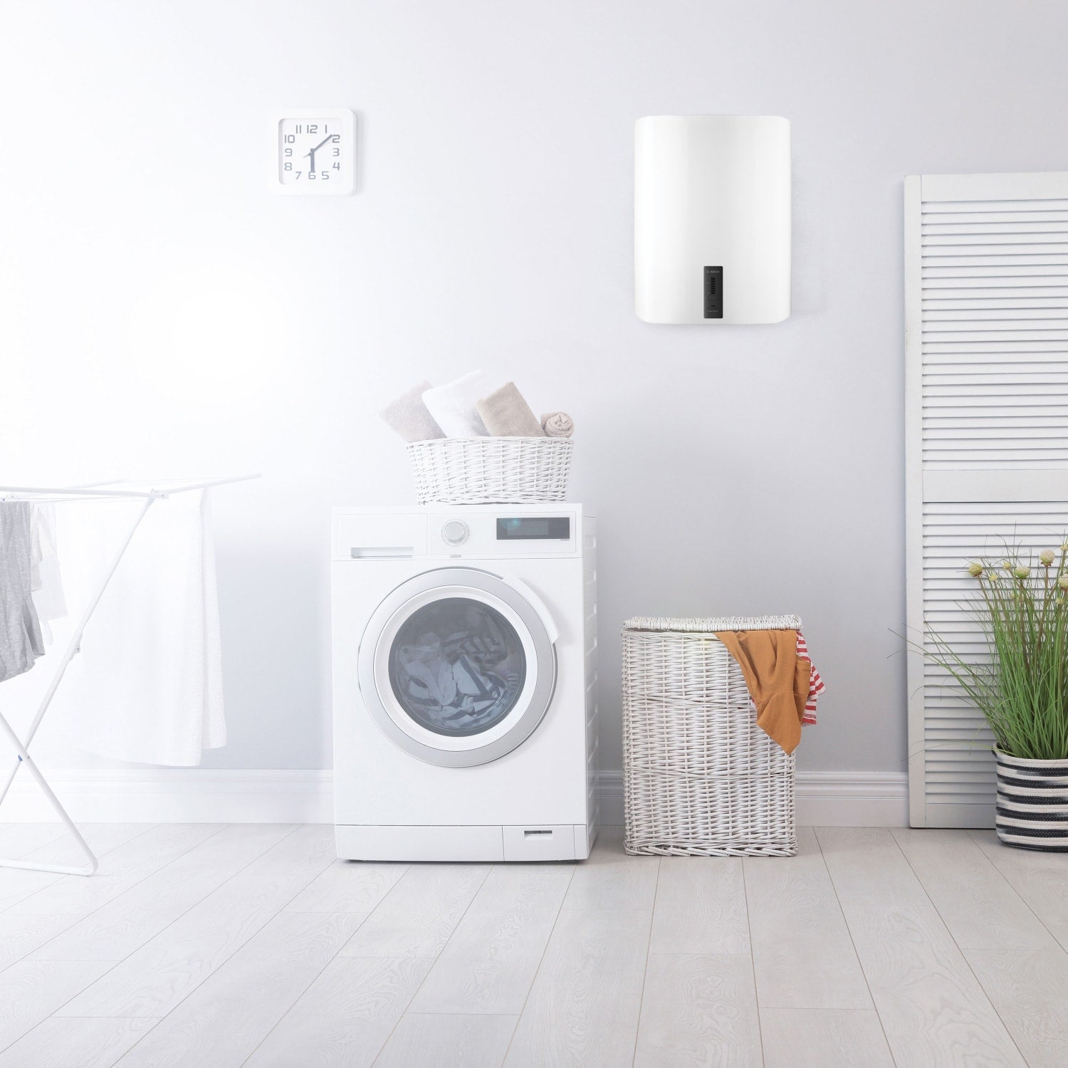 Bosch Tronic 4500 T 30 - El-vandvarmer med elektronisk display