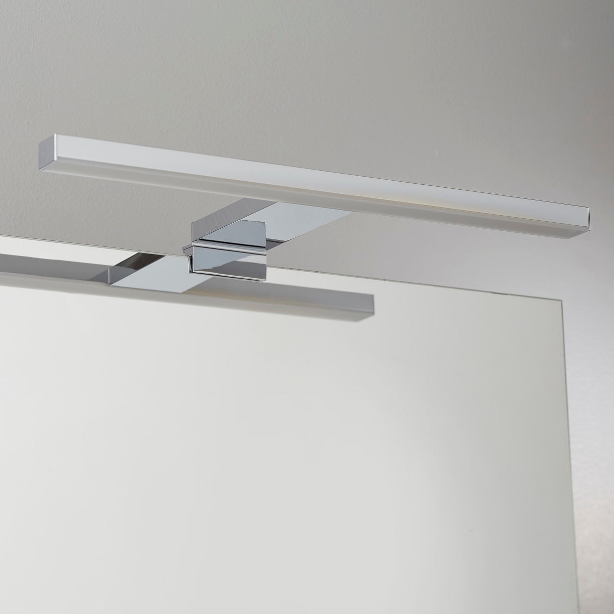 Spejllampe, Lagan, 580mm, 230V, 7,5W