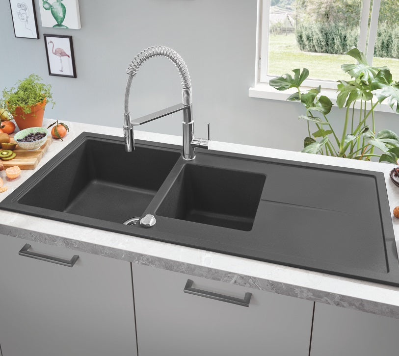 Grohe K400Kompositvask med afløbsbakkestandard indbygning