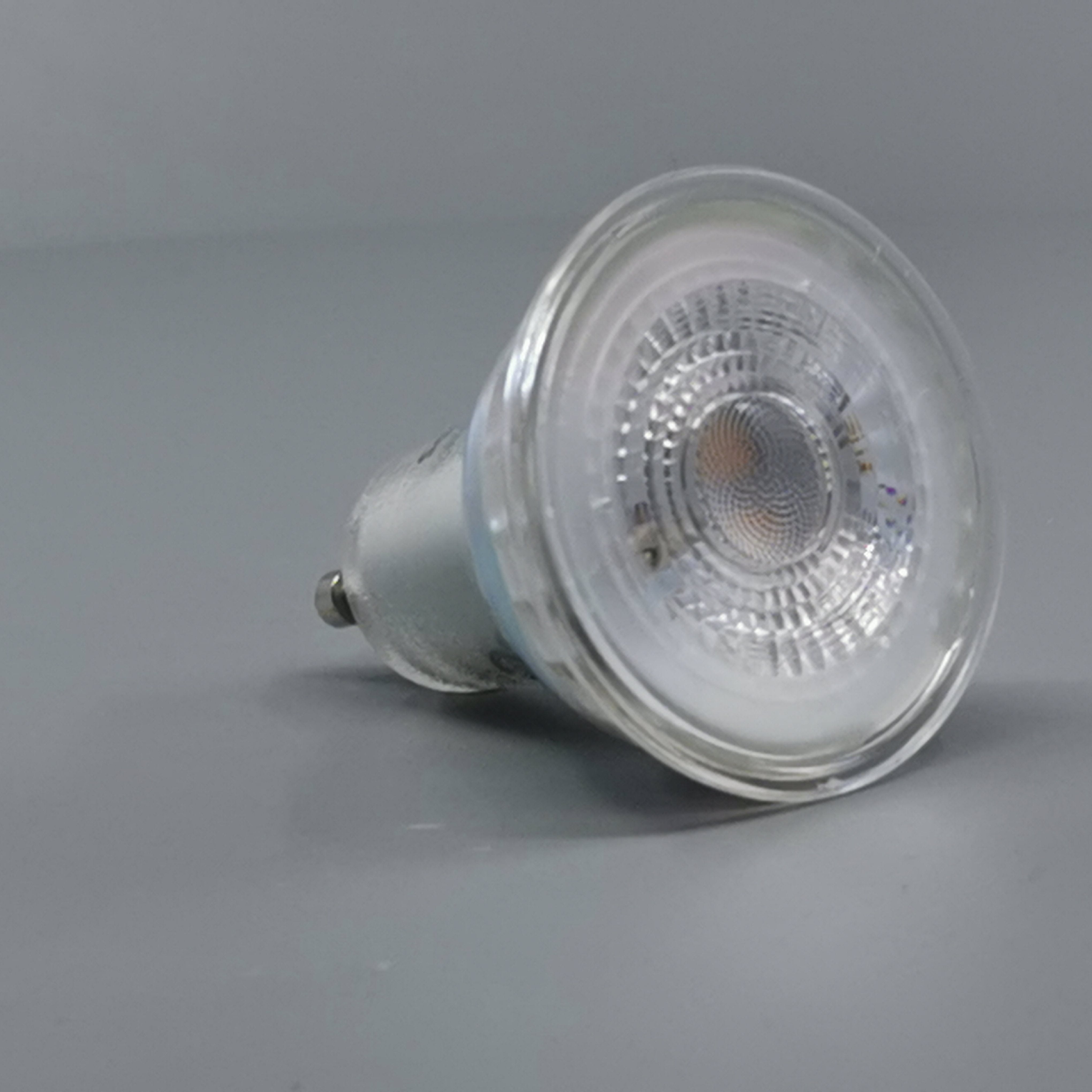Philips CorePro LED pære 3,5W 2700K 230Lm GU10 36º