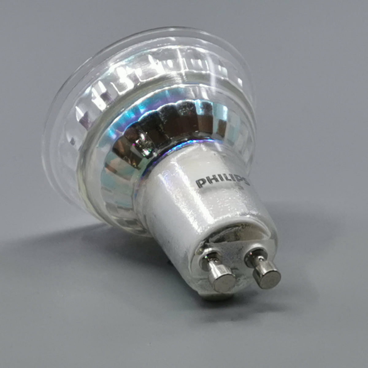 Philips Classic LED 4,6W 2700K 345Lm GU10 36° (A+) (360° frame 8)