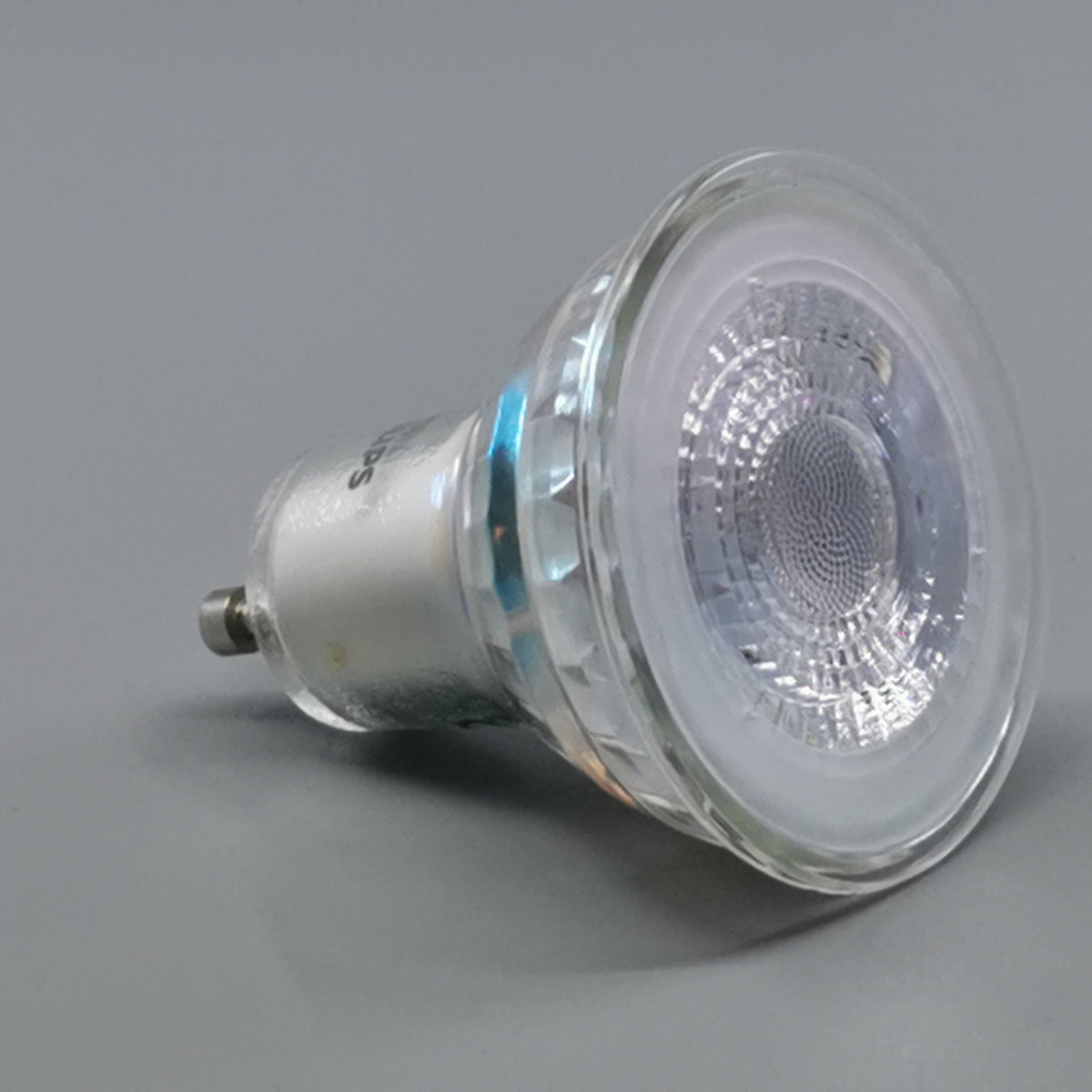 Philips Classic LED 4,6W 2700K 345Lm GU10 36° (A+) (360° frame 18)