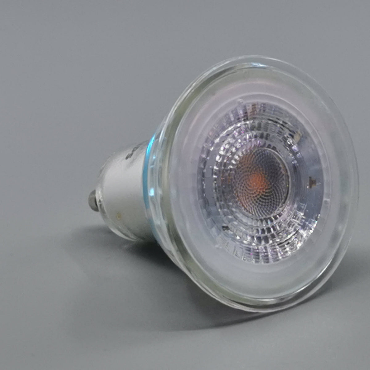 Philips Classic LED 4,6W 2700K 345Lm GU10 36° (A+) (360° frame 19)