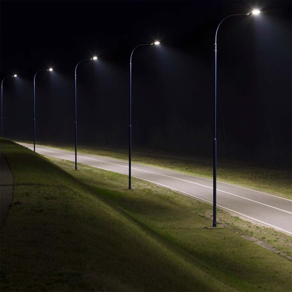100W LED gadelygte - 4000K, 8700lm, RA70, IP65 - Effektiv og holdbar udendørs belysning