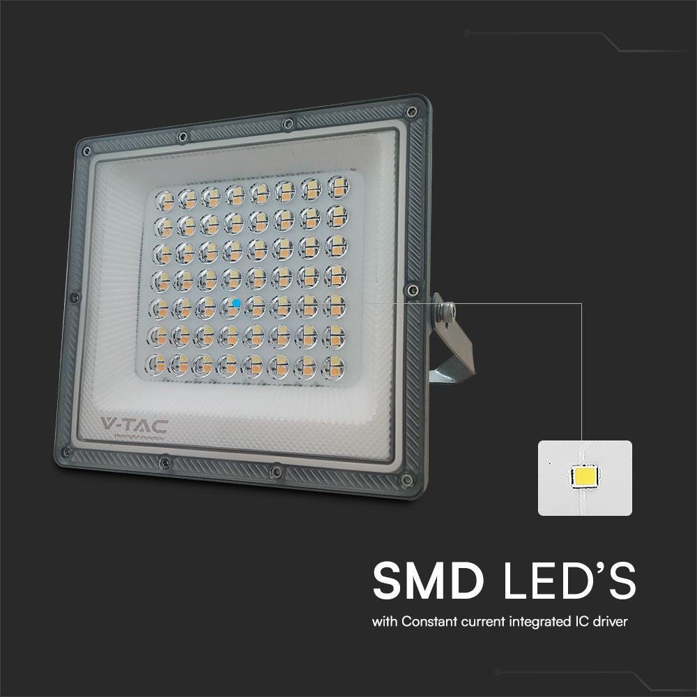 50W LED projektør med 3-i-1 funktion og Gun Grey hus - Effekt: 50W, 5000lm, RA80, IP65.
