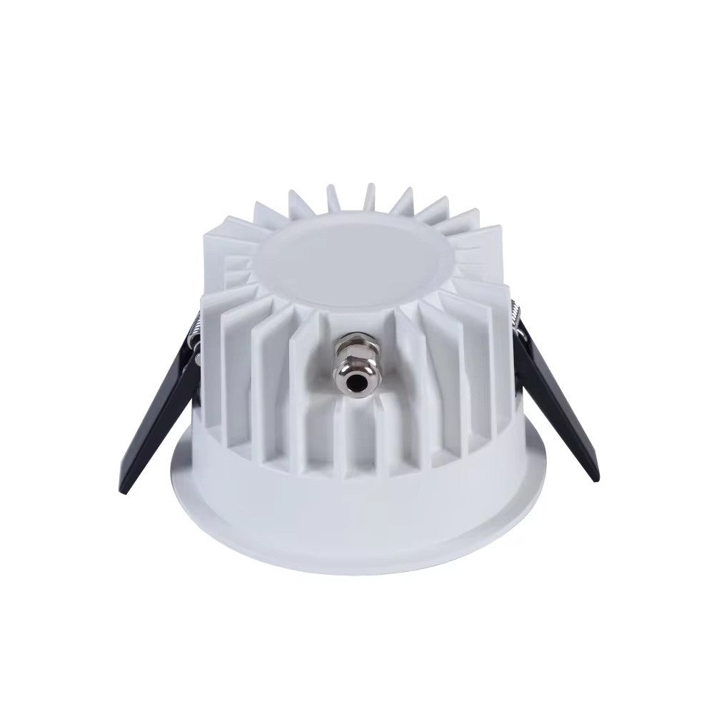 Dæmpbar hvid kant indbygningsspot 10W, Ø7,5 cm hul, Ø8,5 cm, 230V, RA99, 900lm, IP54