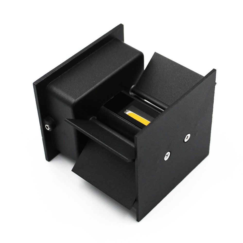 LEDlife CUBIC 6W Væglampe Sort Firkantet Op/Ned Justerbar Inde/Ude IP65 inkl. Lyskilde - 6W Effekt 230V 450lm RA 80