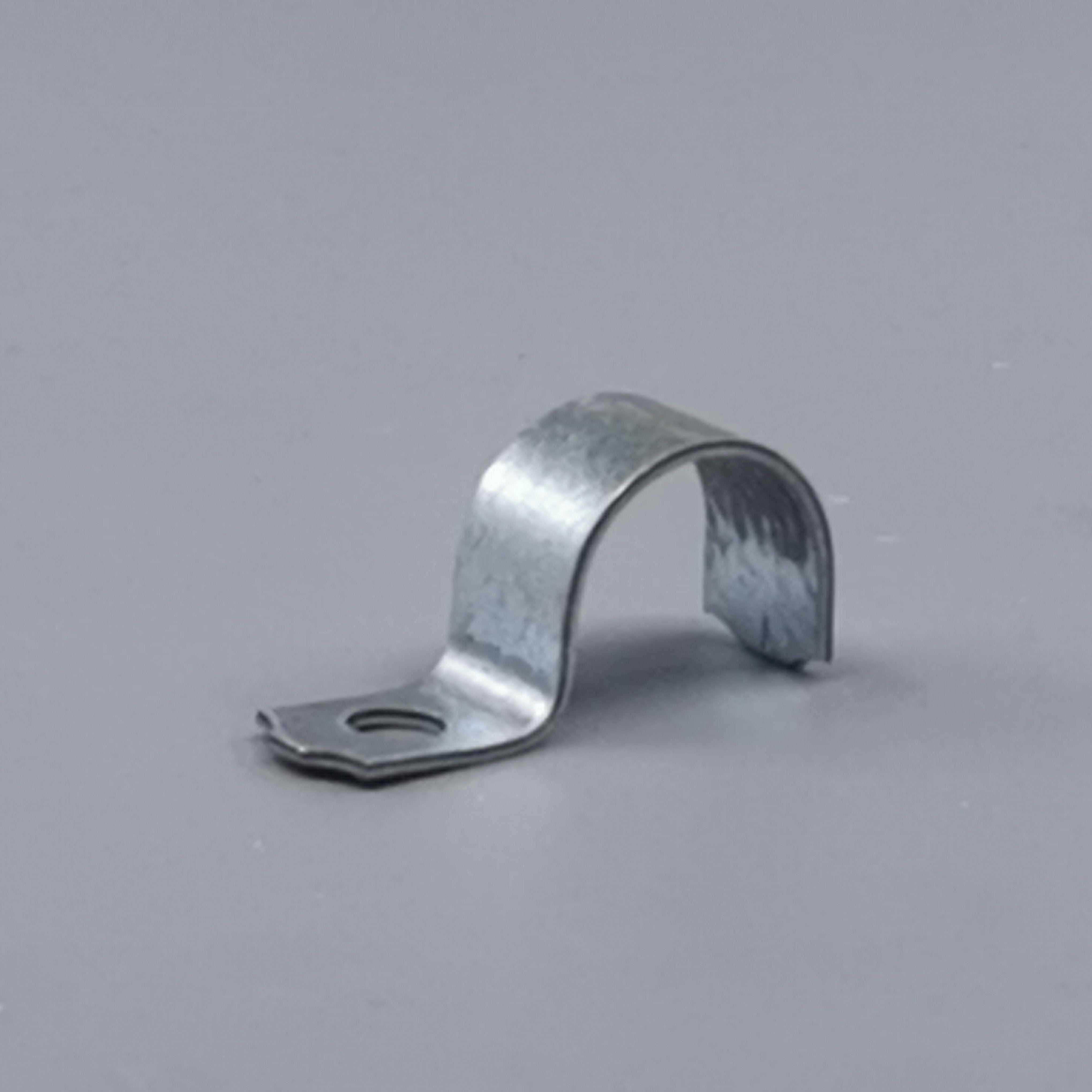 Kabelbøjle 16mm 1 lap forzinket - pr. stk.