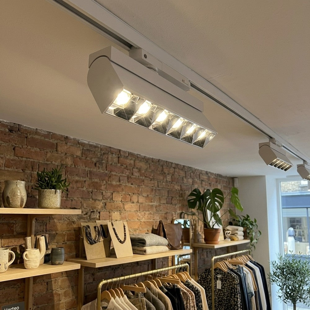 Justerbar LED lysskinne til 3-faset skinner, 36W, 23,5 cm, hvid, RA92 - LEDlife